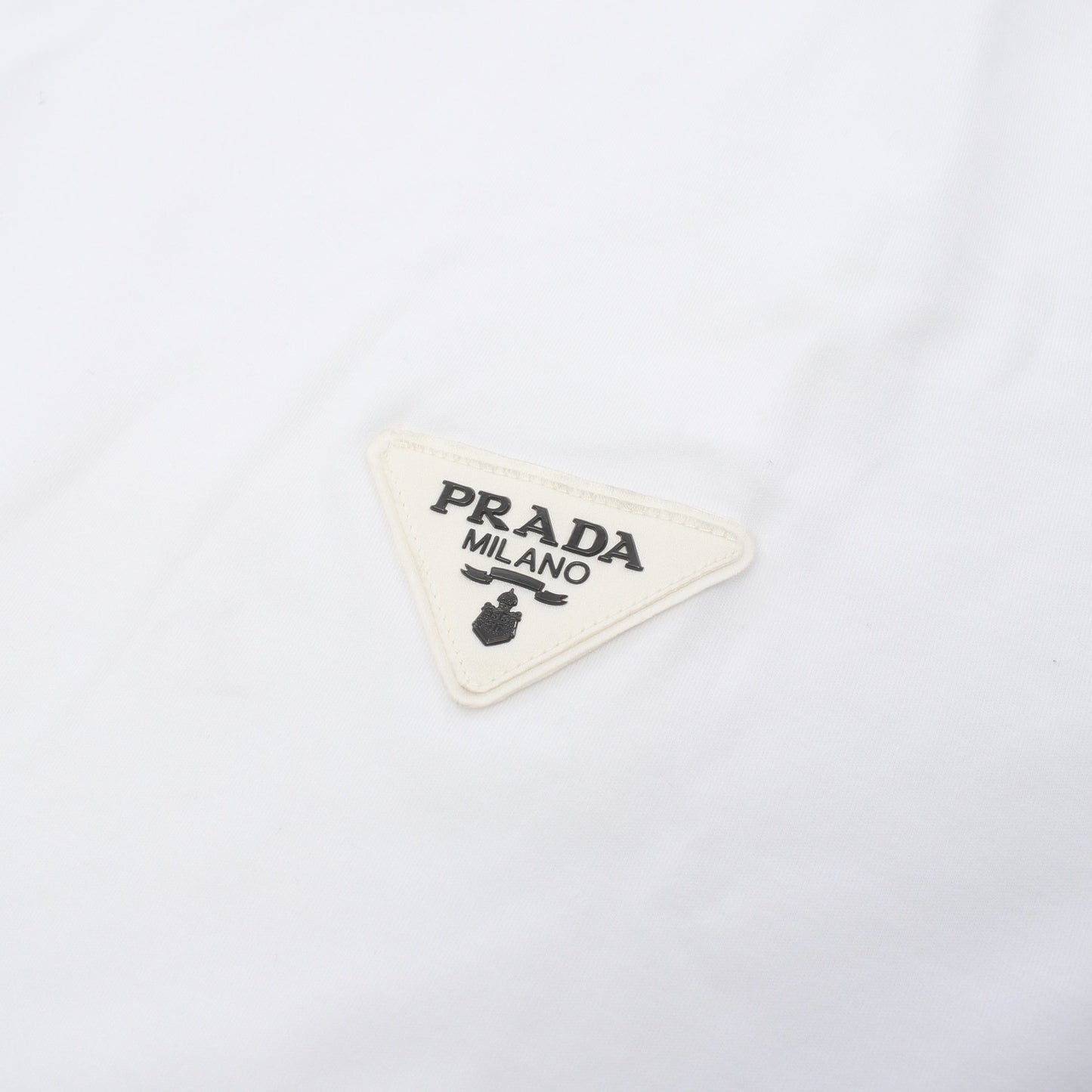 トライアングルロゴ Tシャツ クルーネック コットン ホワイト プラダ トップス PRADA