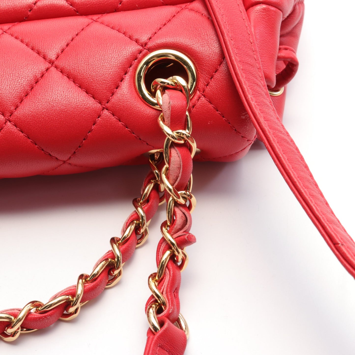 マトラッセ バックパック リュックサック ラムスキン レッド ゴールド金具 シャネル バッグ CHANEL