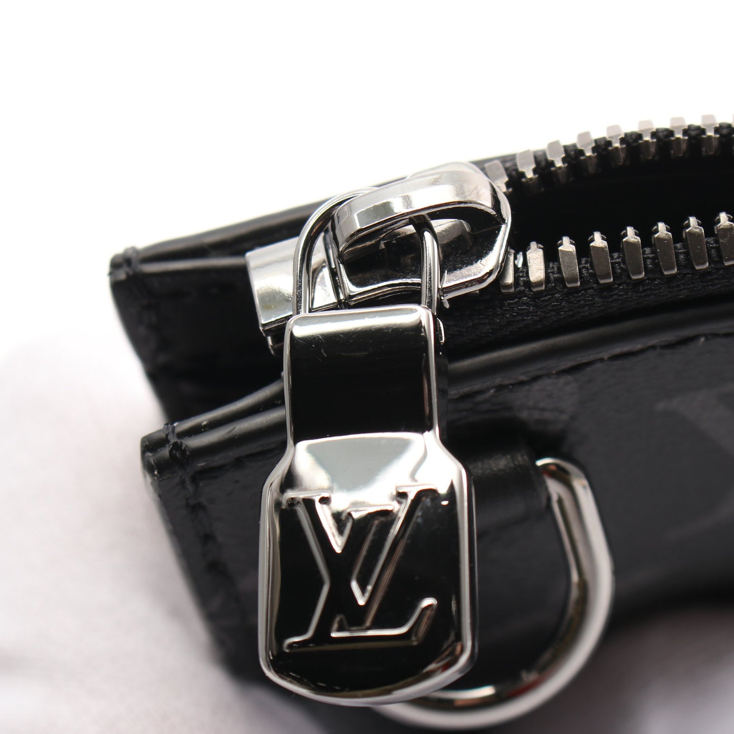 サックプラ クロス モノグラムエクリプス ハンドバッグ PVC レザー ブラック 2WAY ルイヴィトン バッグ LOUIS VUITTON