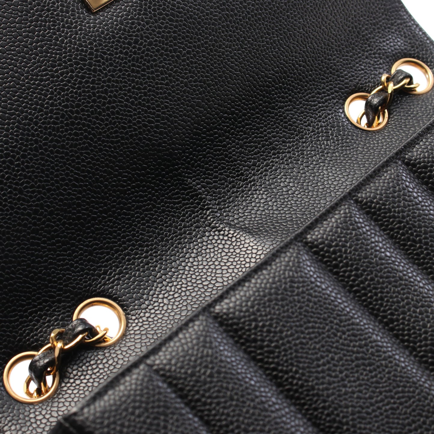 マドモアゼル チェーンショルダーバッグ キャビアスキン ブラック ゴールド金具 シャネル バッグ CHANEL