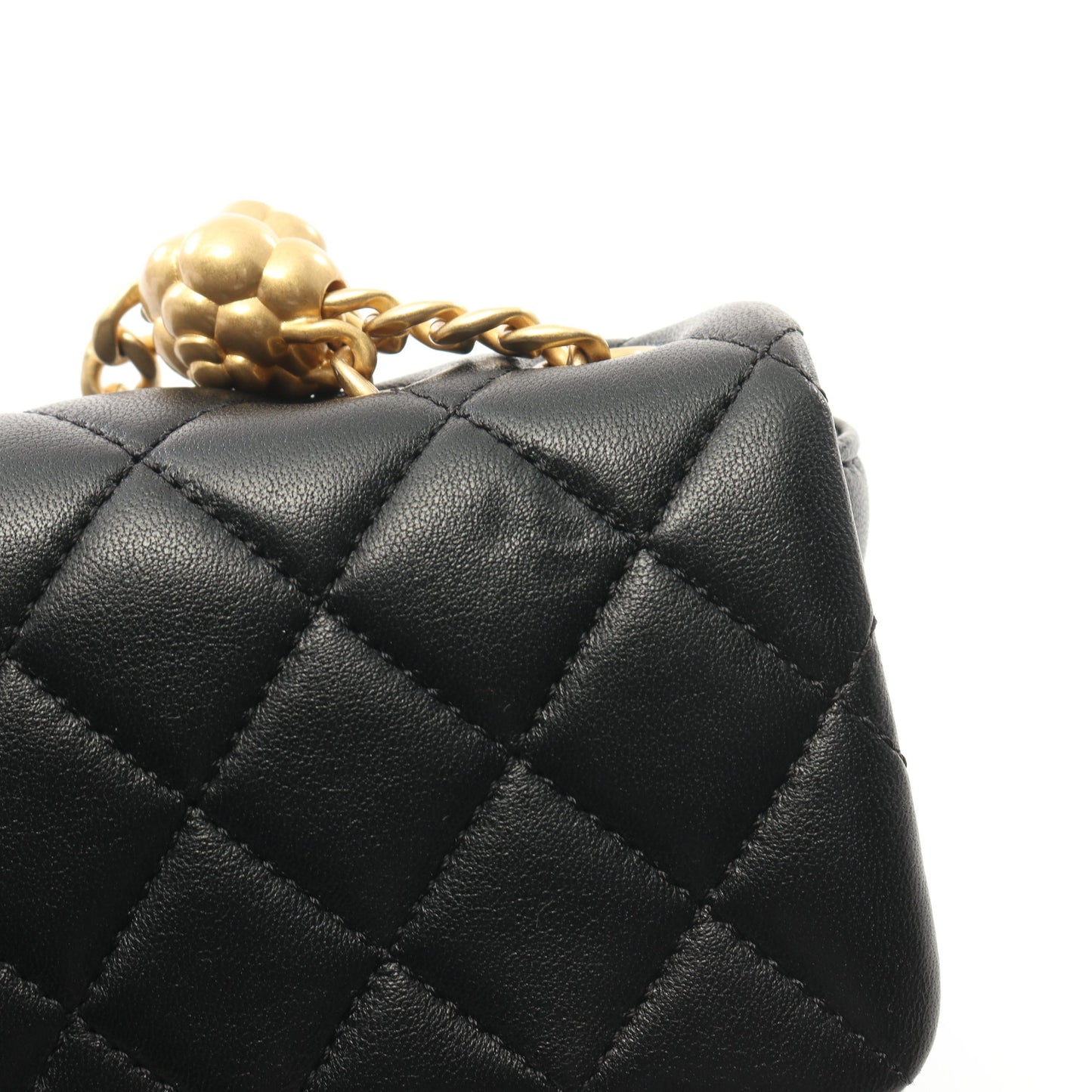 マトラッセ チェーンショルダーバッグ ラムスキン ブラック ゴールド金具 シャネル バッグ CHANEL