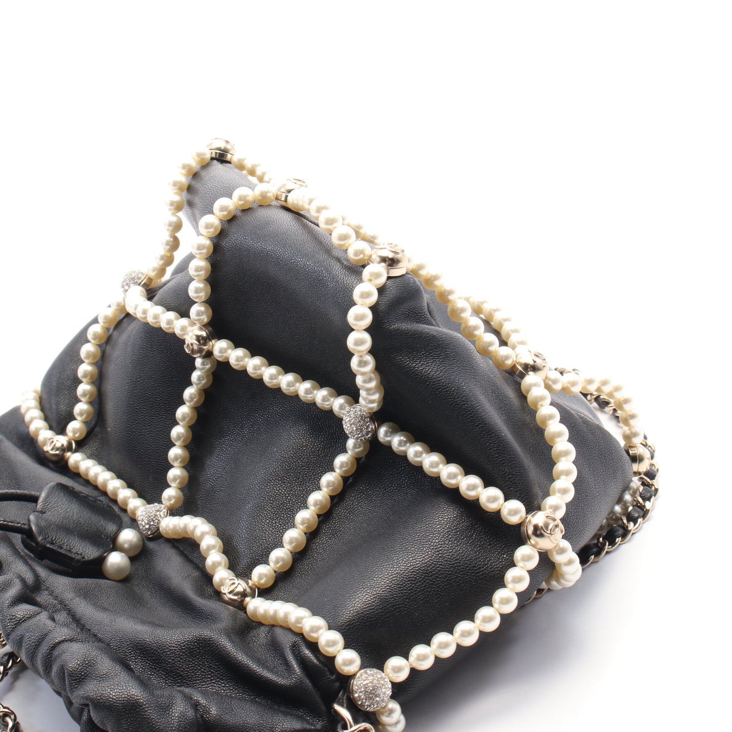 ココマーク 巾着 チェーンショルダーバッグ ラムスキン ブラック ゴールド金具 フェイクパール シャネル バッグ CHANEL