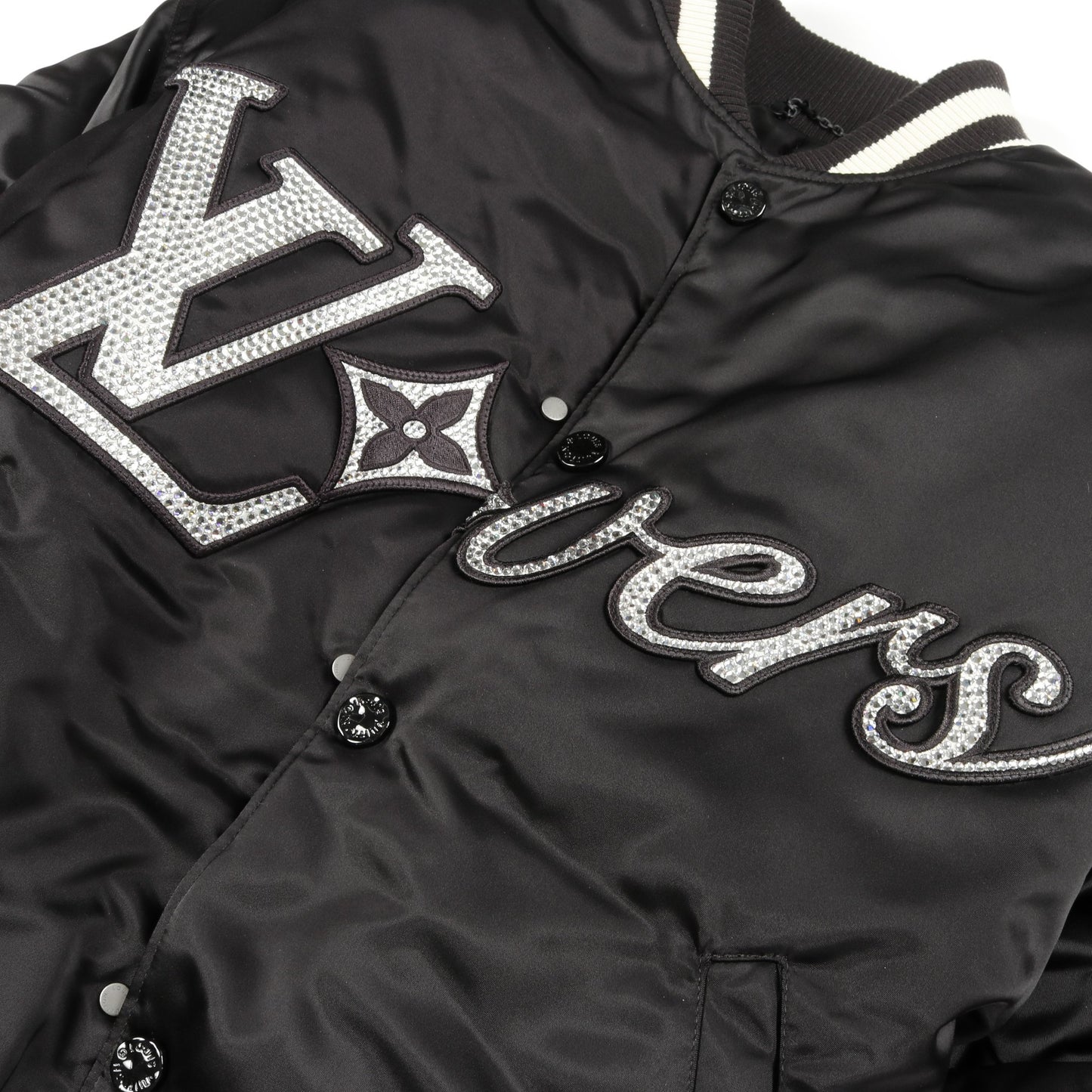 エンブロイダードナイロンベースボール ブルゾン ラインストーン ナイロン ブラック ホワイト ルイヴィトン アウター LOUIS VUITTON
