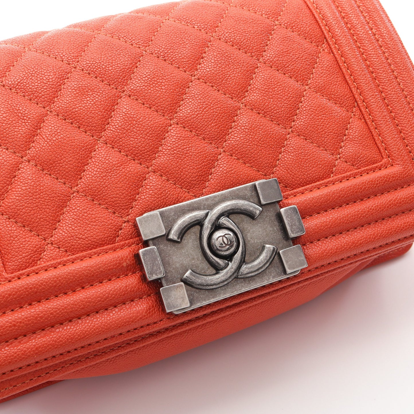 ボーイシャネル スモール チェーンショルダーバッグ キャビアスキン オレンジ アンティークシルバー金具 シャネル バッグ CHANEL