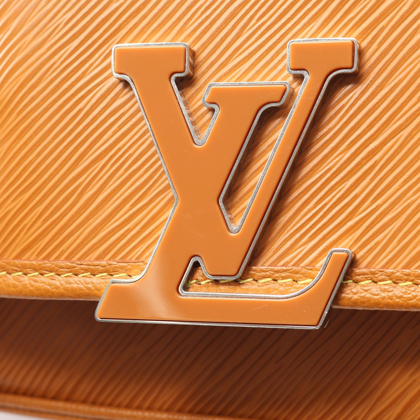 ビュシNM エピ ゴールドミエル ショルダーバッグ レザー ライトブラウン ルイヴィトン バッグ LOUIS VUITTON