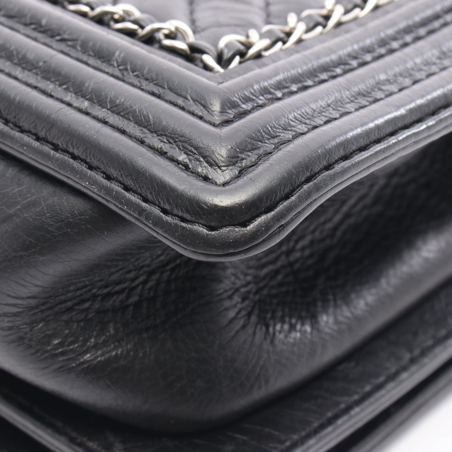 ボーイシャネル チェーンショルダーバッグ エイジドカーフスキン ブラック シルバー金具 シャネル バッグ CHANEL