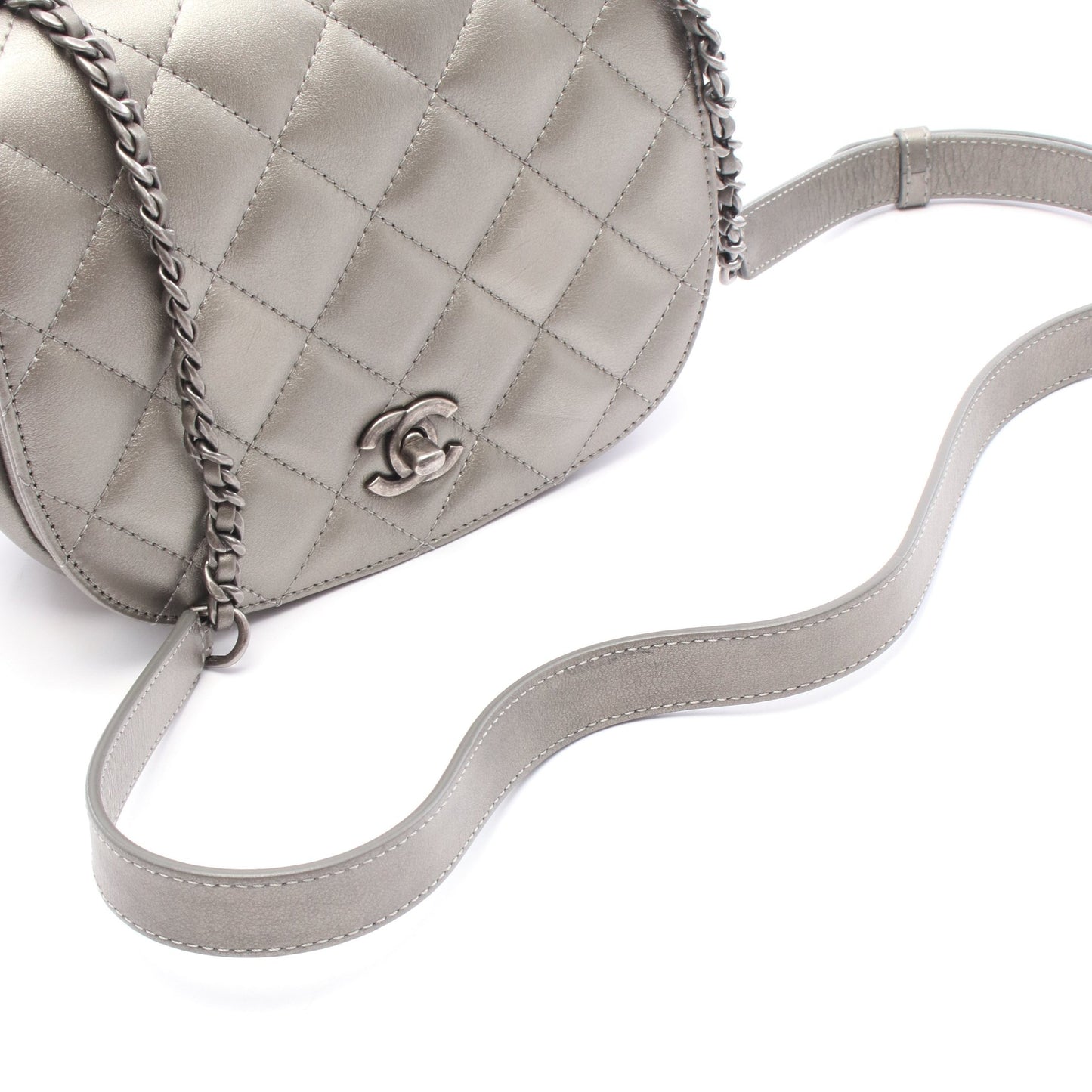 チェーンショルダーバッグ レザー シャンパンゴールド シルバー金具 シャネル バッグ CHANEL