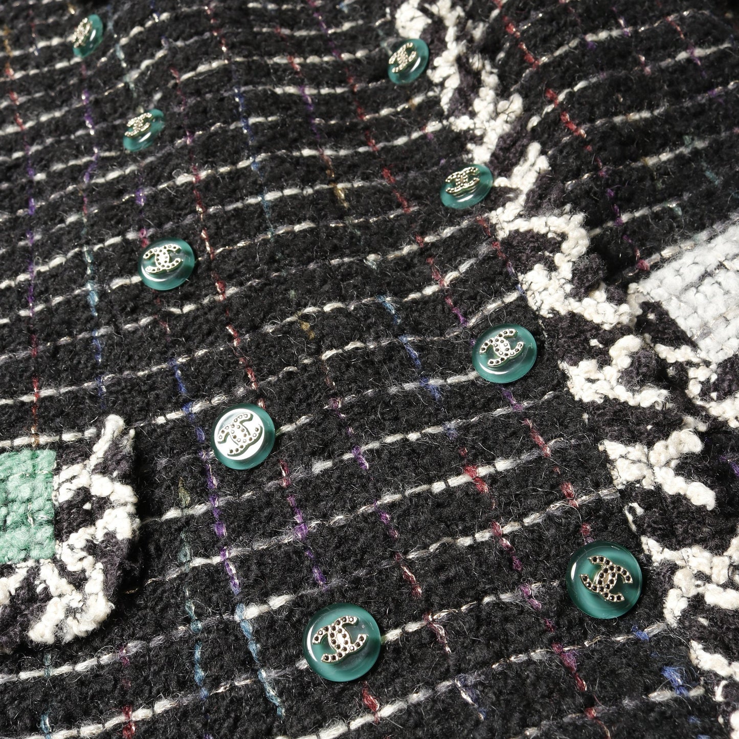 ココマークボタン ツイード コート ウール シルク ブラック マルチカラー シャネル アウター CHANEL