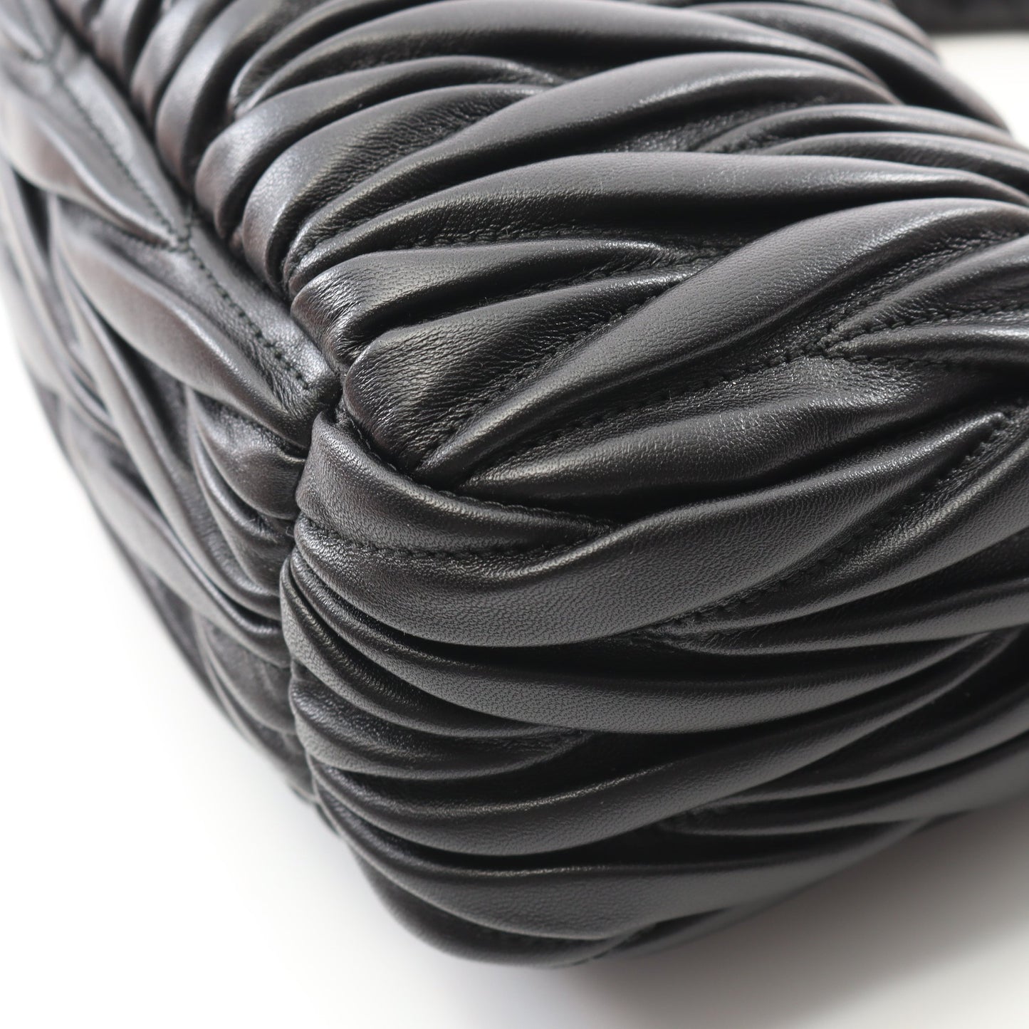 ワンダー マテラッセ ホーボーバッグ ハンドバッグ レザー ブラック 2WAY ミュウミュウ バッグ miu miu