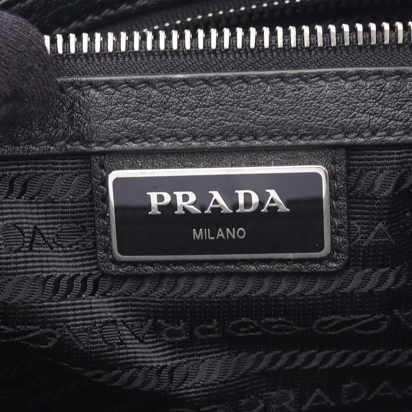 VITTELO CITY ショルダーバッグ レザー ブラック プラダ バッグ PRADA