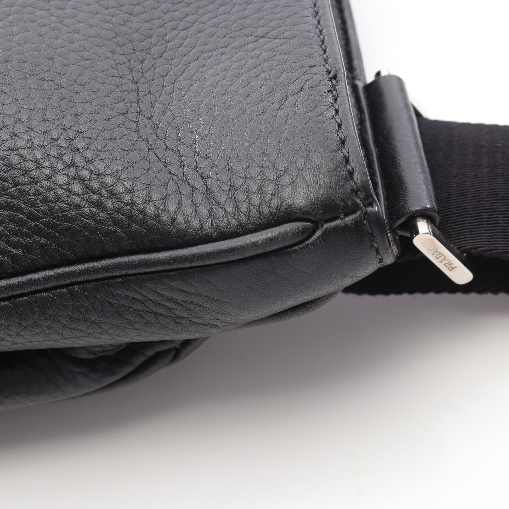 VITTELO CITY ショルダーバッグ レザー ブラック プラダ バッグ PRADA