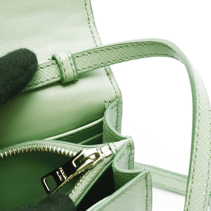 SAFFIANO LUX ショルダーウォレット サフィアーノレザー ライトグリーン プラダ バッグ PRADA