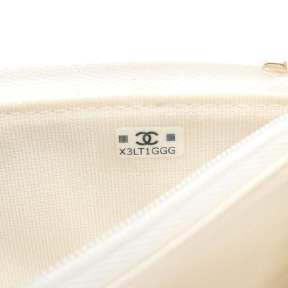 マトラッセ フォンケース チェーンウォレット キャビアスキン ホワイト ゴールド金具 シャネル バッグ CHANEL