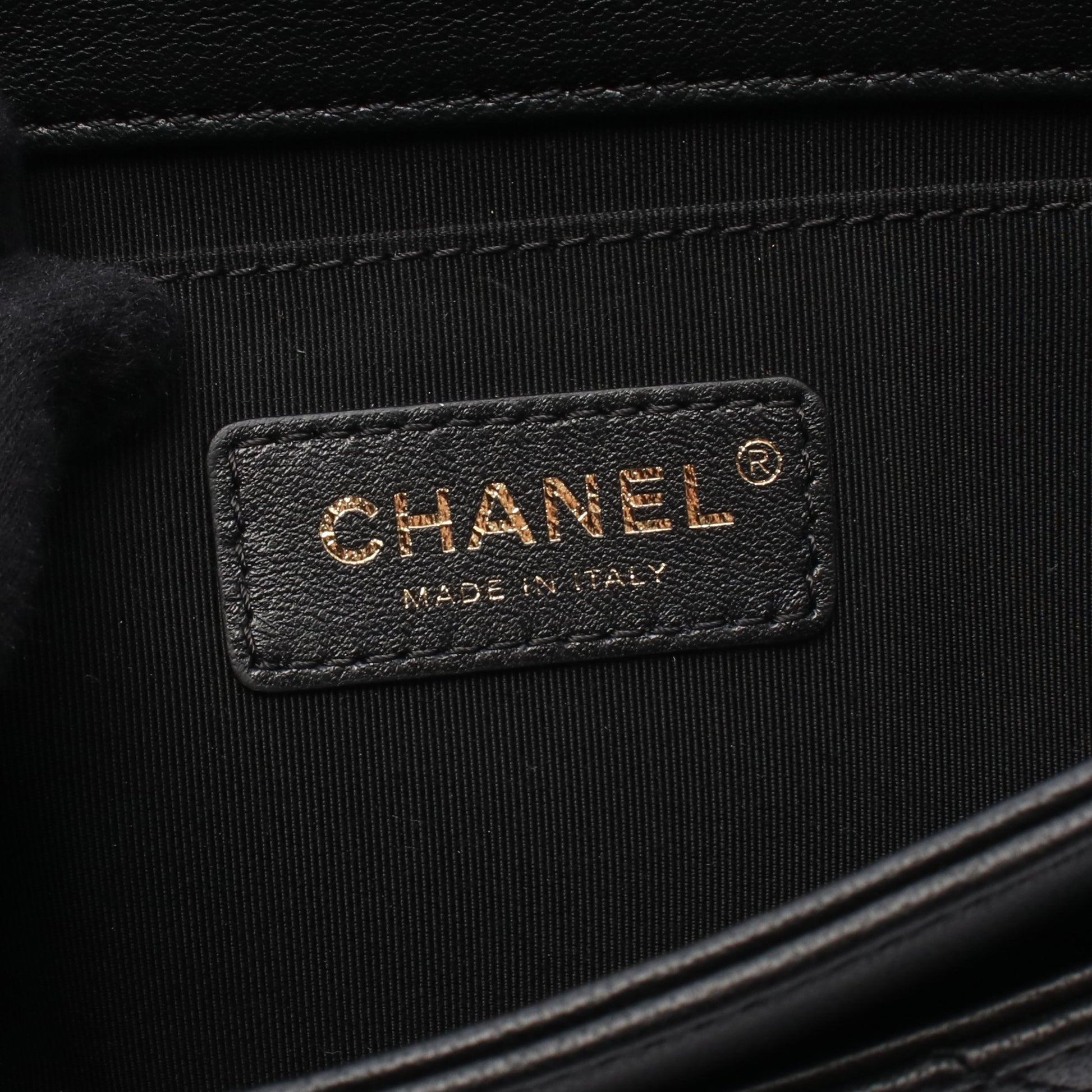 ミニマトラッセ カメリア チェーンショルダーバッグ ラムスキン ブラック ゴールド ゴールド金具 シャネル バッグ CHANEL