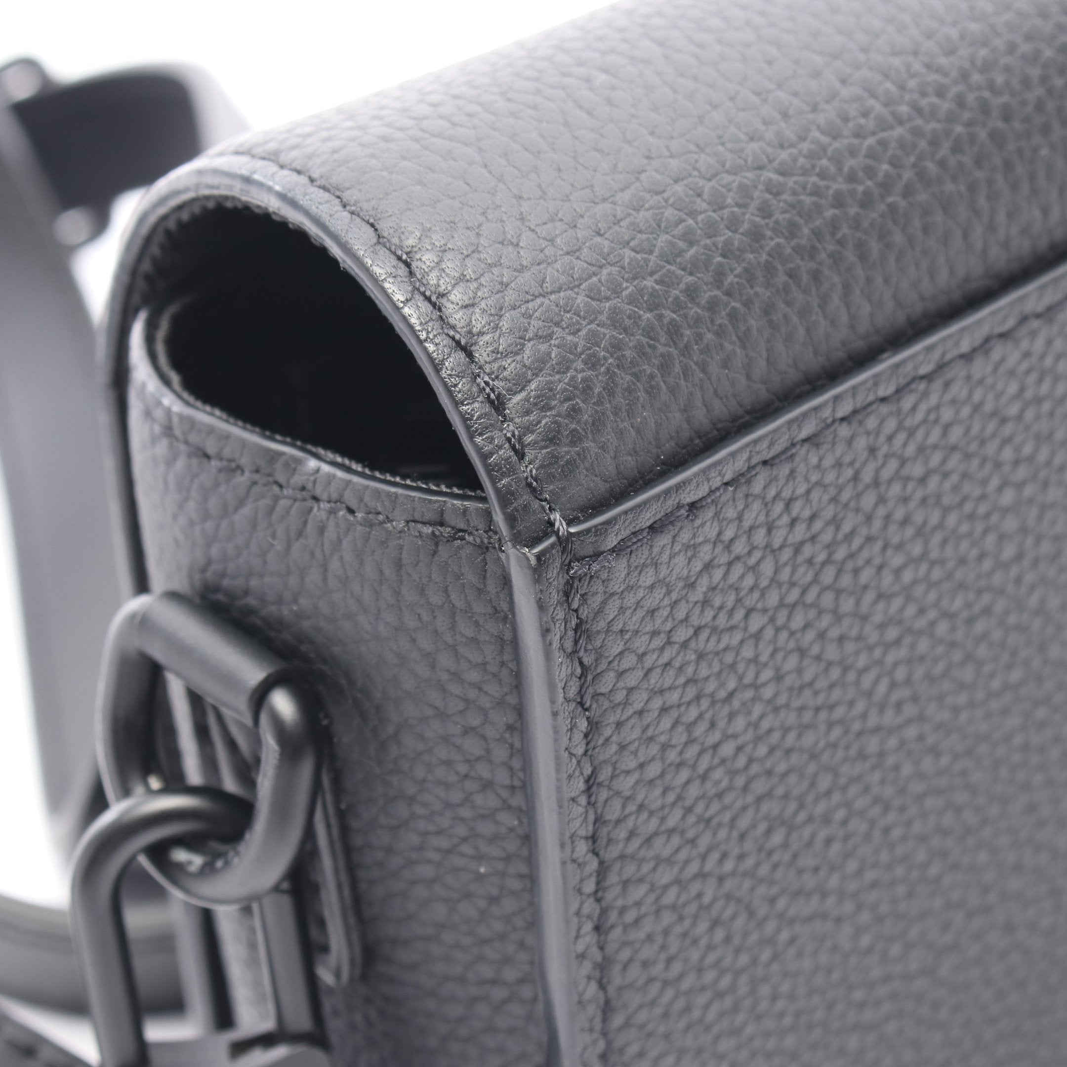 ファストライン ウェアラブル ウォレット LV アエログラム ショルダー