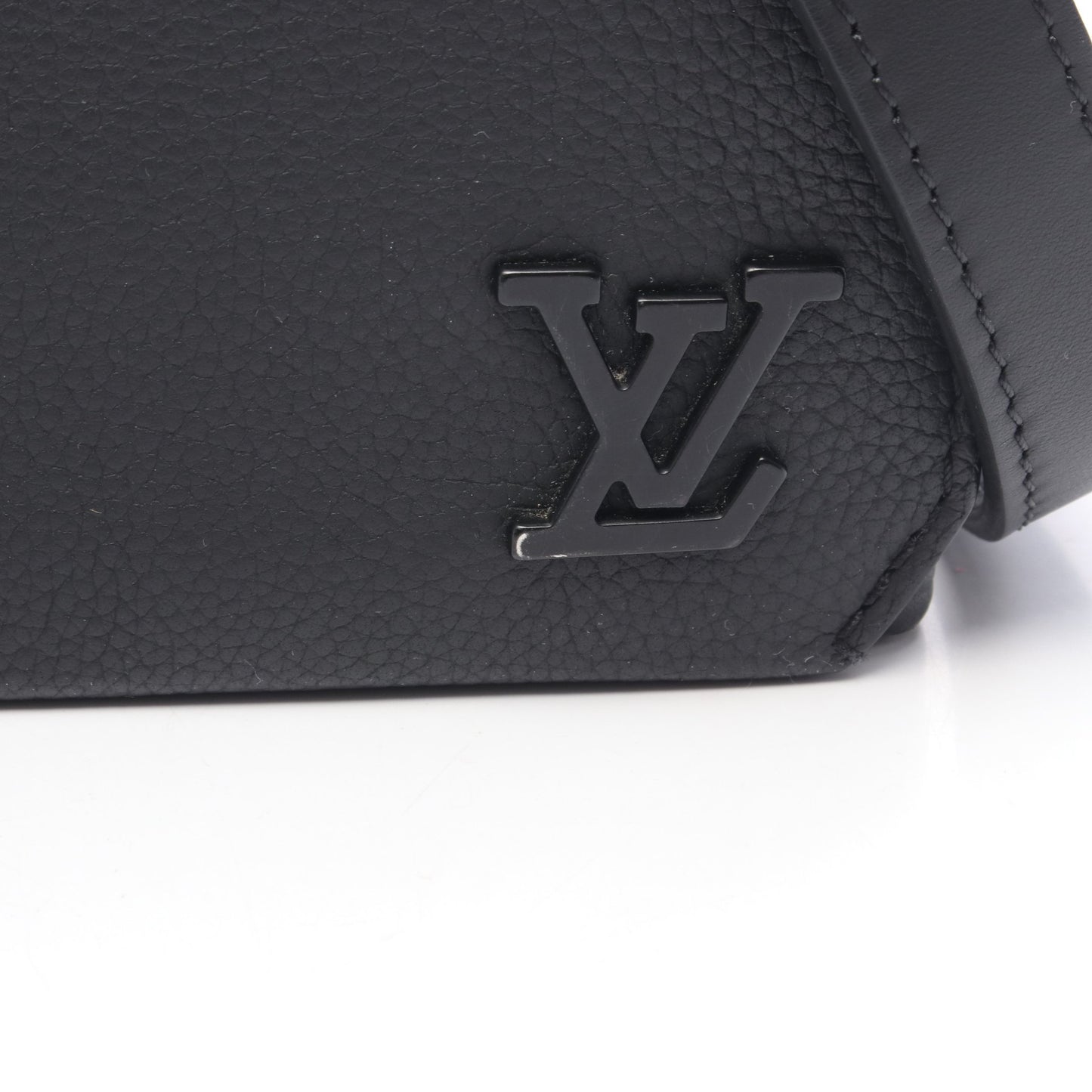 ファストライン ウェアラブル ウォレット LV アエログラム ショルダーバッグ レザー ブラック ルイヴィトン バッグ LOUIS VUITTON