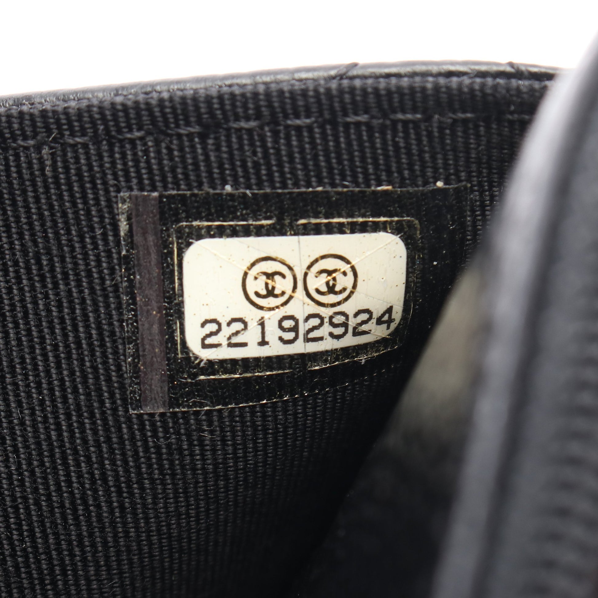 マトラッセ チェーンウォレット キャビアスキン ブラック シルバー金具 シャネル バッグ CHANEL