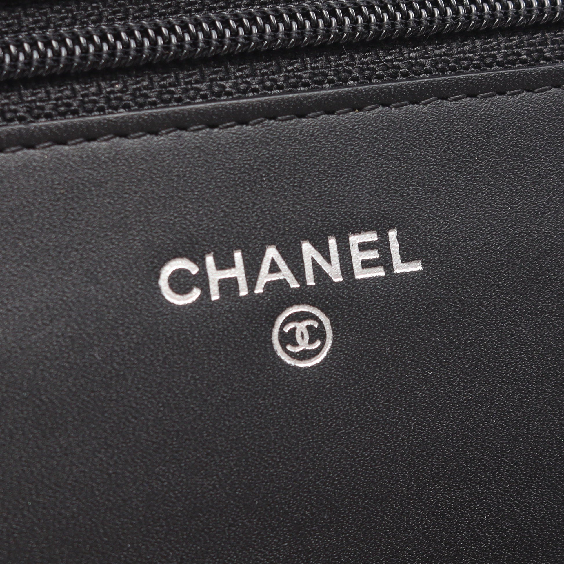 マトラッセ チェーンウォレット エナメルレザー ブラック シルバー金具 シャネル バッグ CHANEL