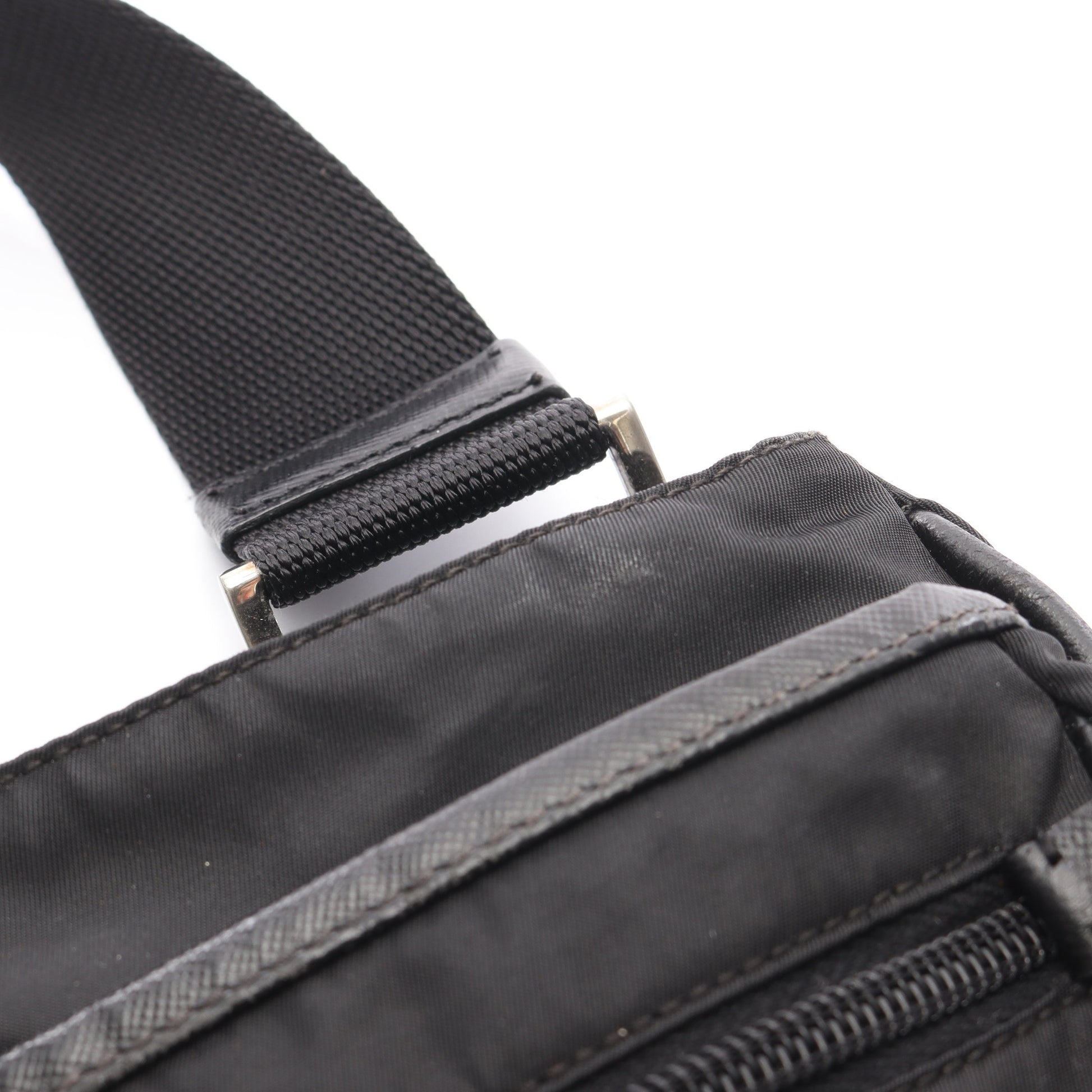 Re-Nylon ショルダーバッグ ナイロン サフィアーノレザー ブラック プラダ バッグ PRADA