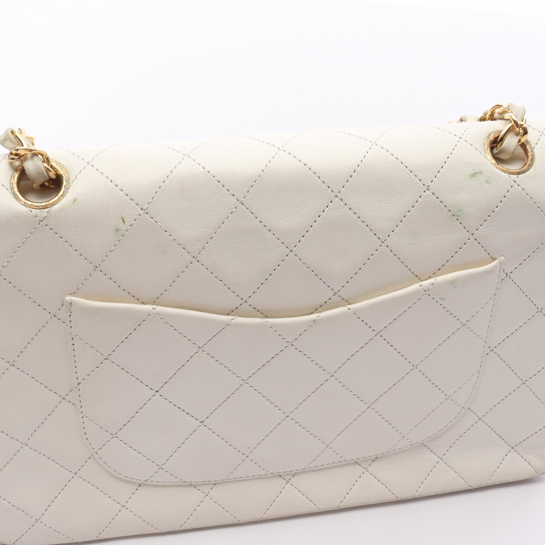 シャネル　マトラッセ　ラムスキン　Wフラップ　Wチェーンショルダーバッグ　白　Ａ マトラッセ Wフラップ Wチェーンショルダーバッグ ラムスキン ホワイト