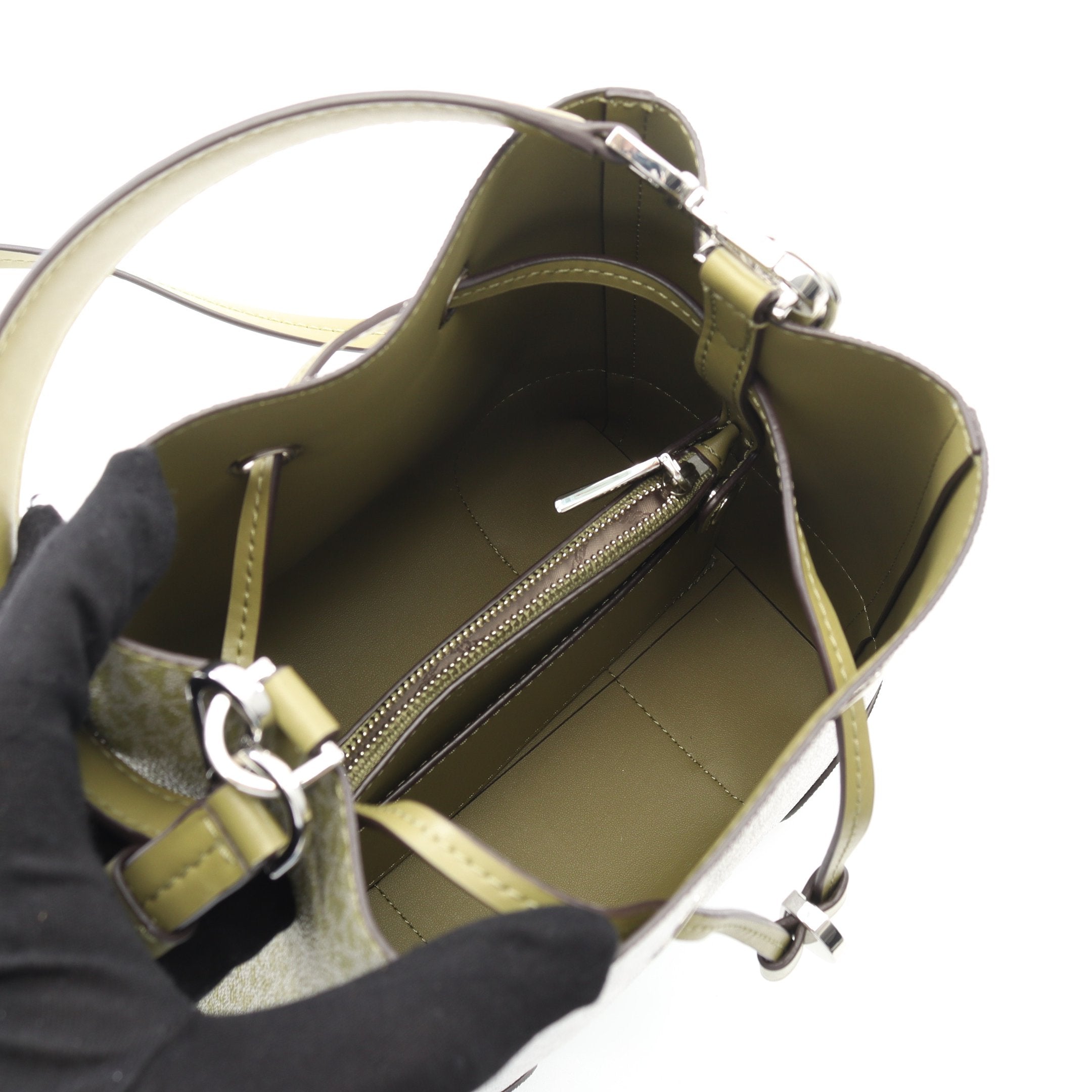 MICHAEL KORS グリーン レザー ショルダーバッグ MICHAEL KORS