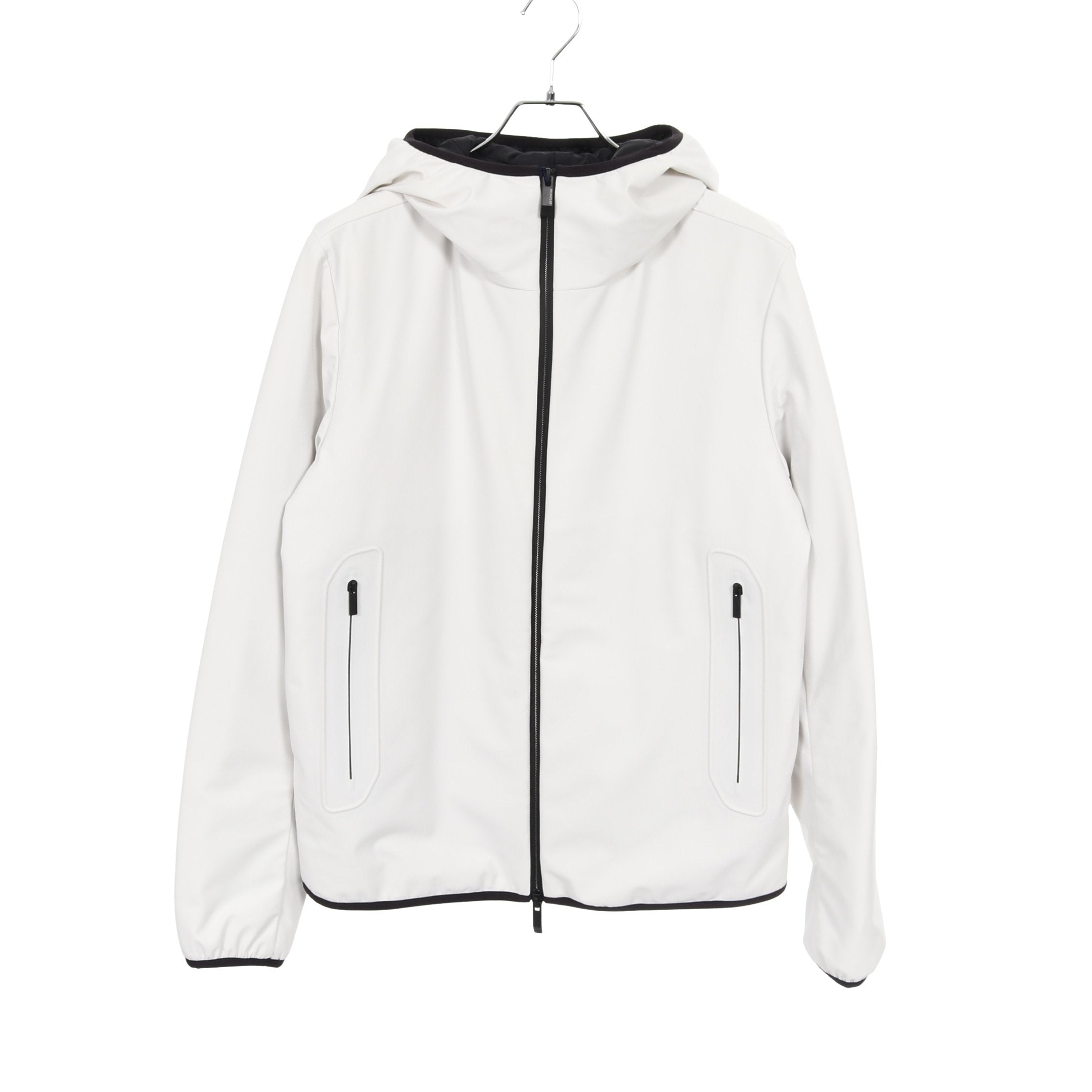 ホワイトフード付きダウンジャケット