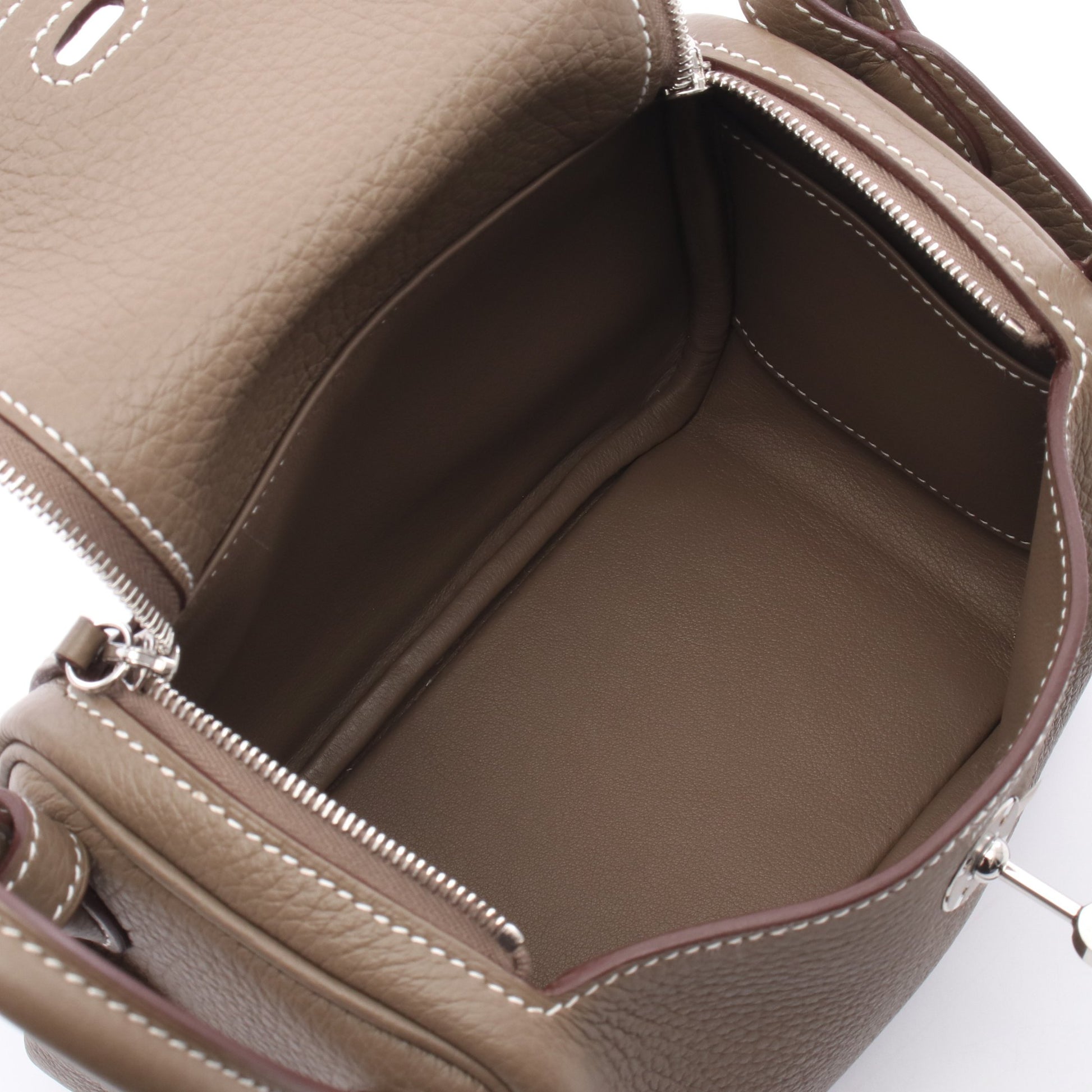 リンディ ミニ エトゥープ ショルダーバッグ トリヨンクレマンス グレーブラウン シルバー金具 W刻印 エルメス バッグ HERMES