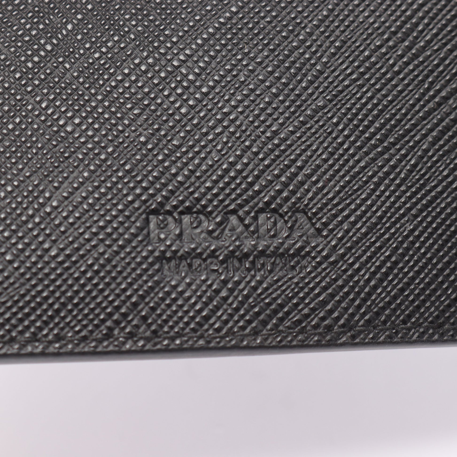 二つ折り財布 サフィアーノレザー ブラック プラダ 財布・小物 PRADA
