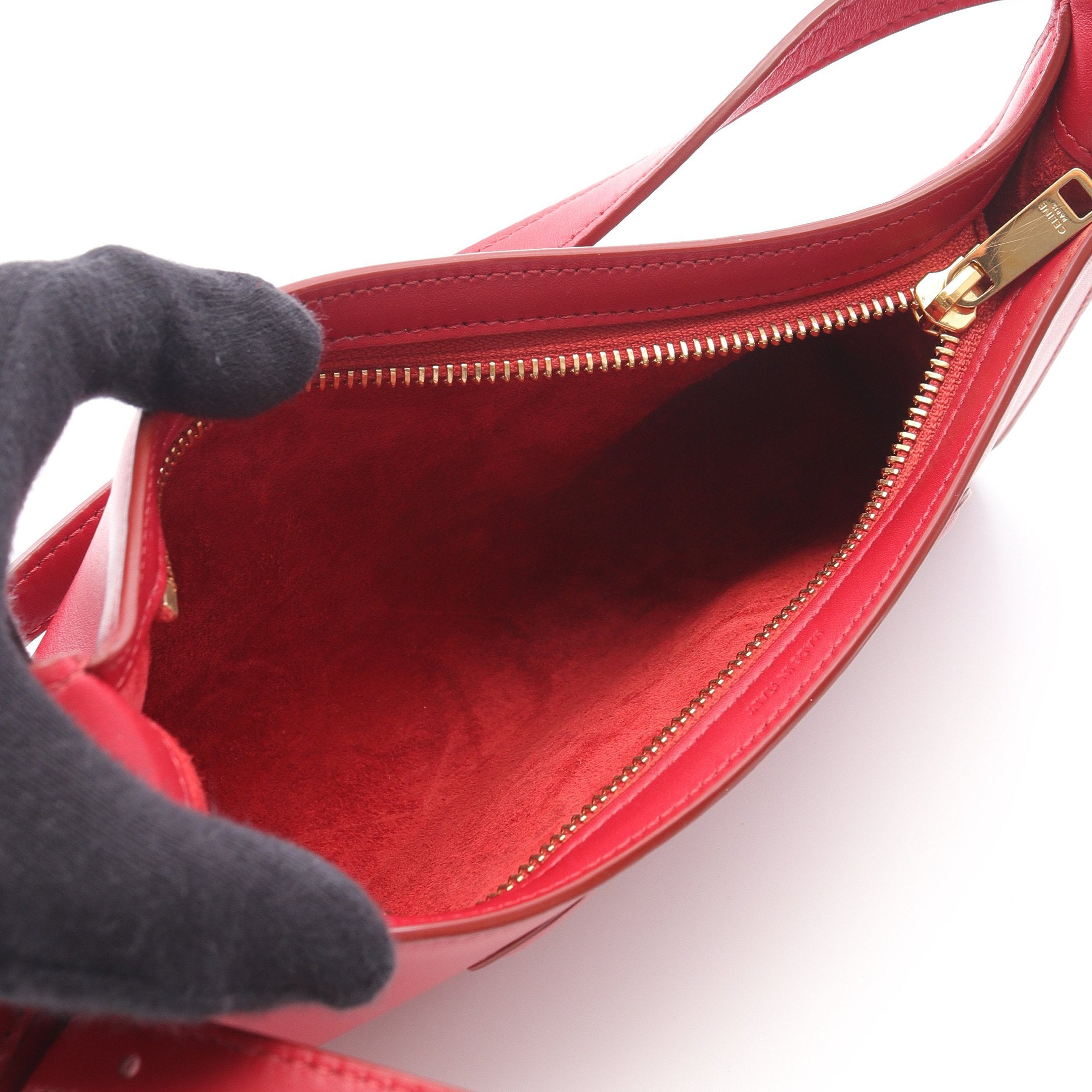 セリーヌ フォルコ キュイル トリオンフ ショルダーバッグ レッド系 レザー キュイル トリオンフ ワンショルダーバッグ レザー レッド セリーヌ