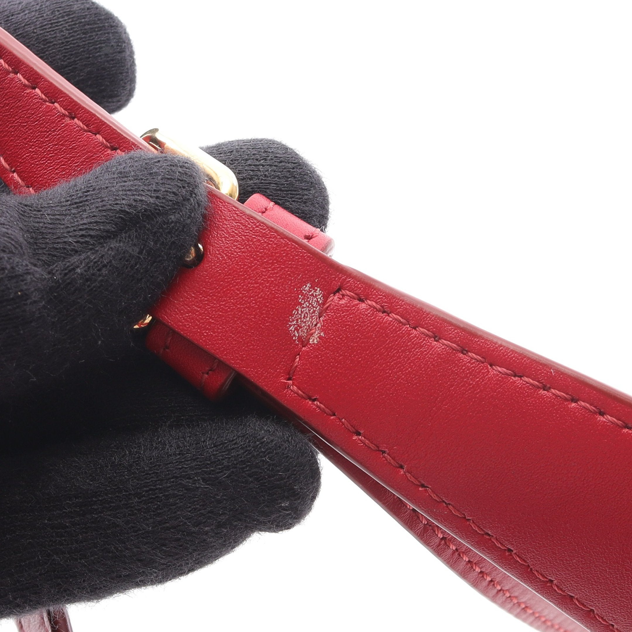 キュイル トリオンフ ワンショルダーバッグ レザー レッド セリーヌ