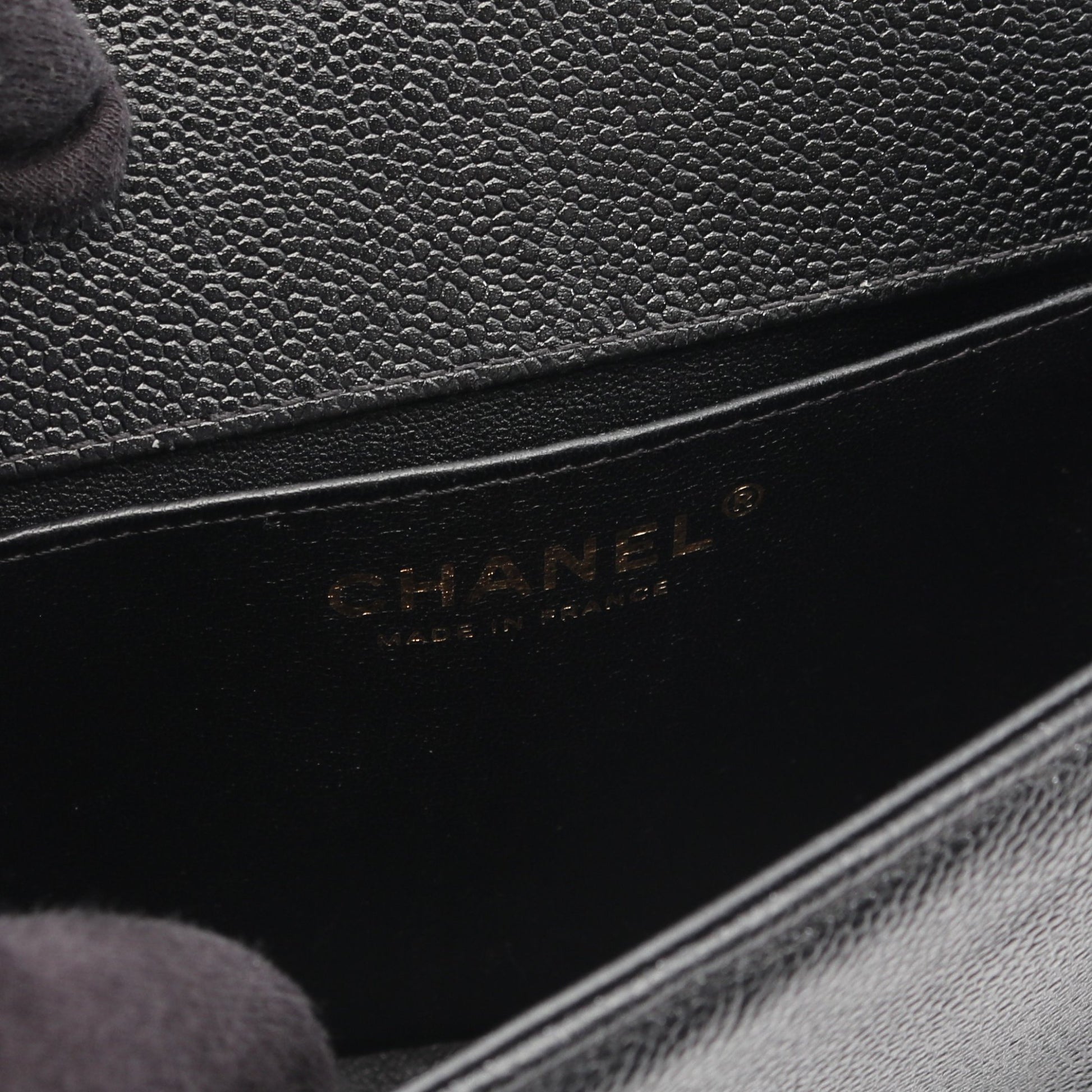 ボーイシャネル チェーンショルダーバッグ キャビアスキン ブラック ゴールド金具 シャネル バッグ CHANEL