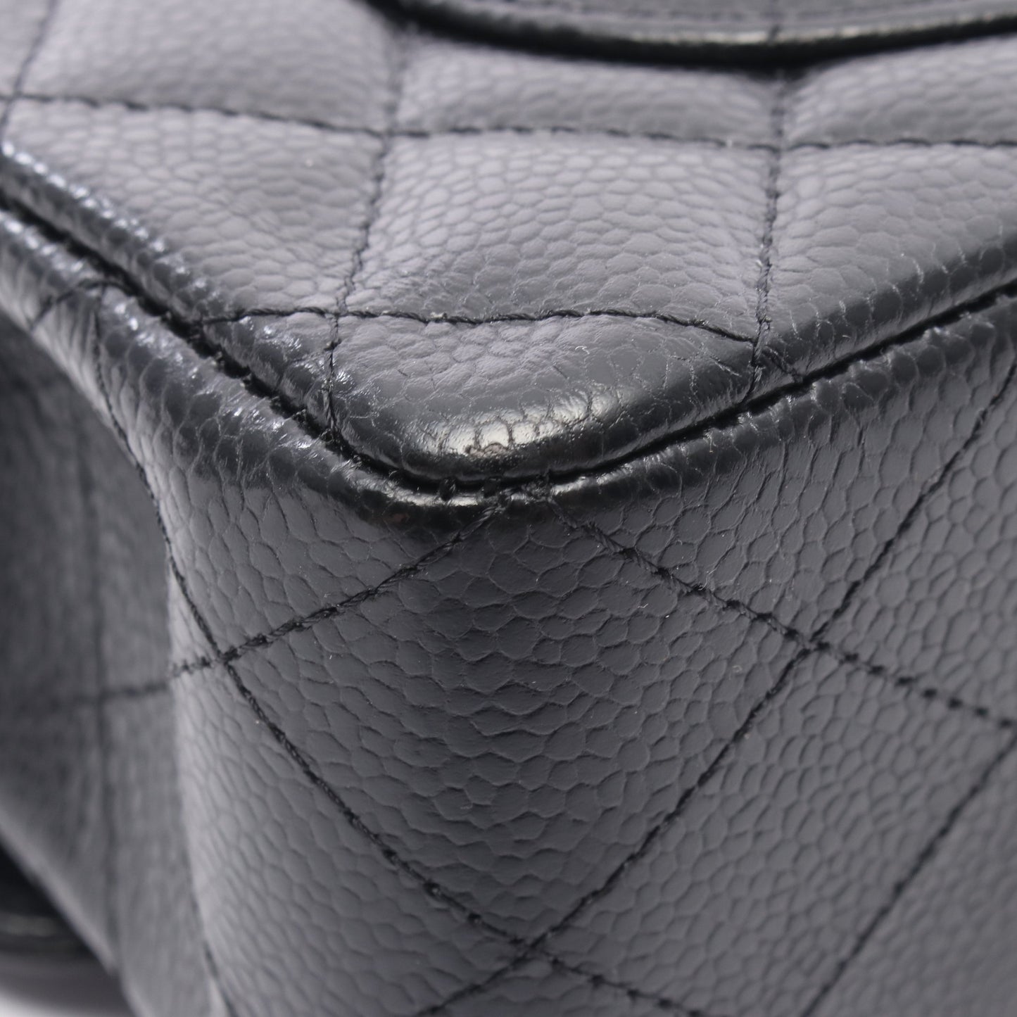 マトラッセ Wフラップ Wチェーンショルダーバッグ キャビアスキン ブラック ゴールド金具 シャネル バッグ CHANEL