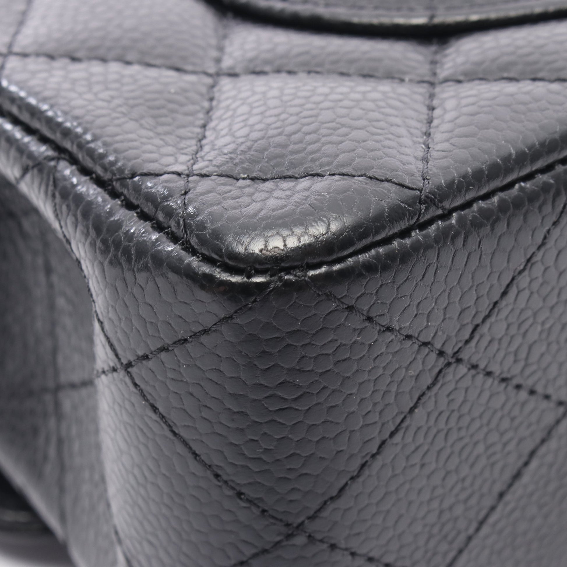 マトラッセ Wフラップ Wチェーンショルダーバッグ キャビアスキン ブラック ゴールド金具 シャネル バッグ CHANEL