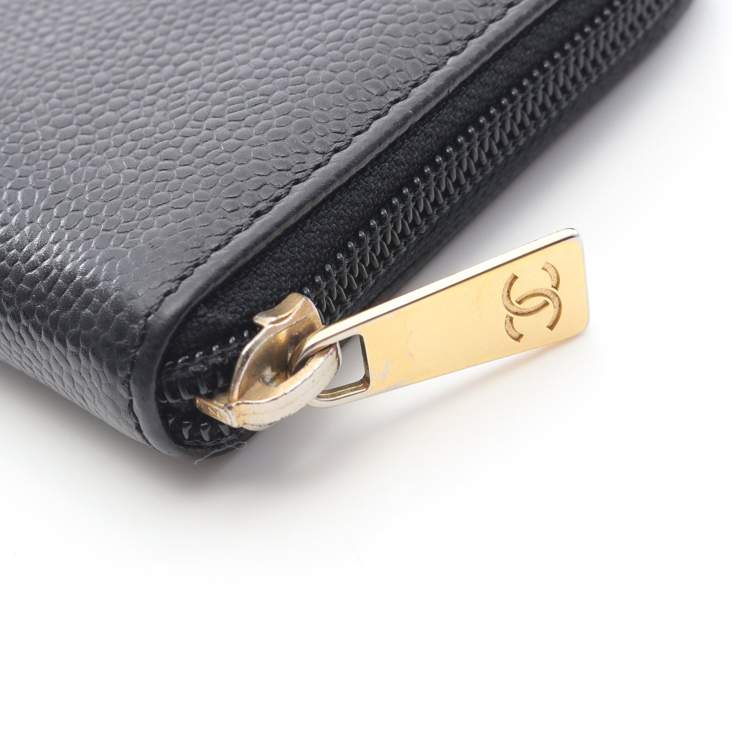 ココマーク ラウンドファスナー長財布 キャビアスキン ブラック ゴールド金具 シャネル 財布・小物 CHANEL