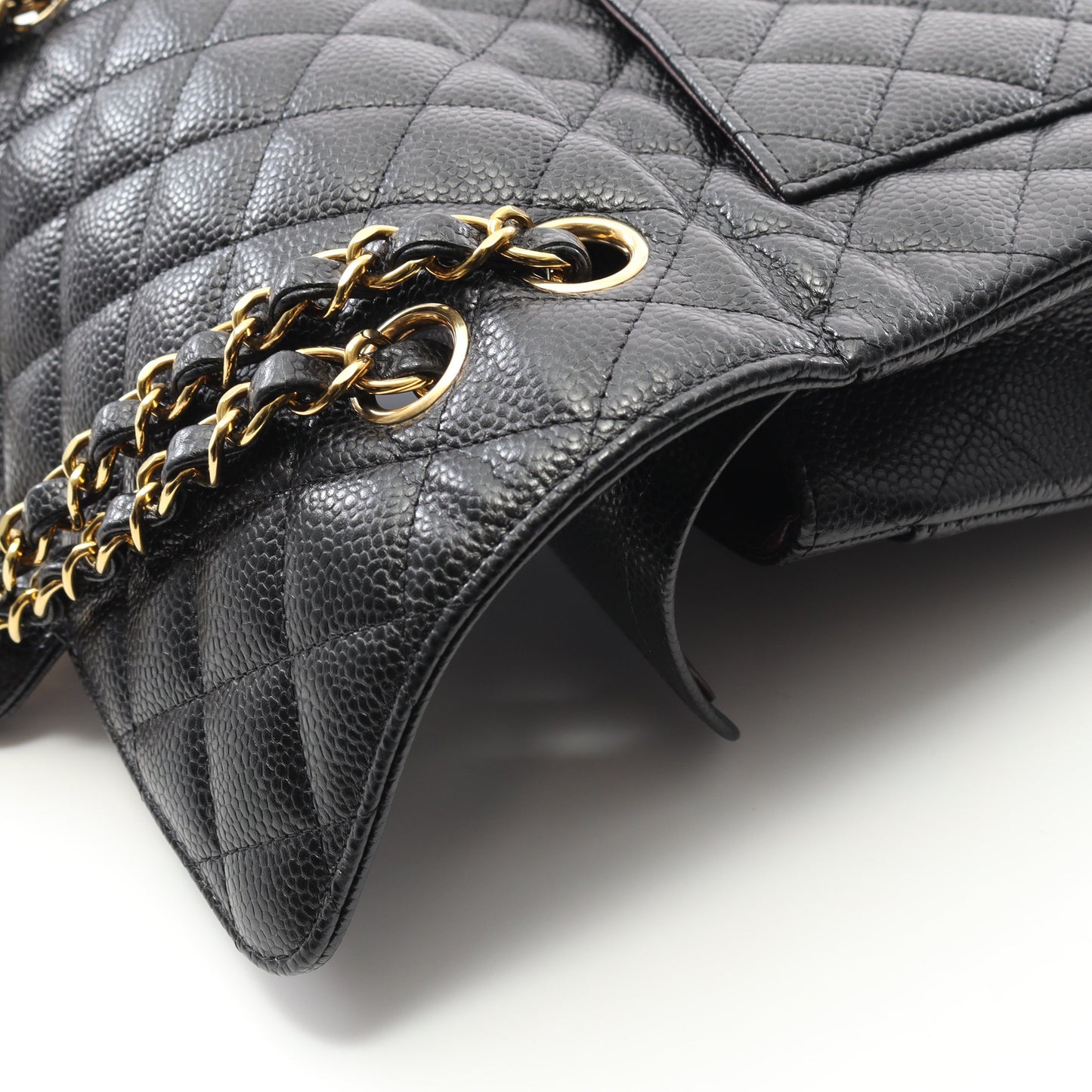 マトラッセ Wフラップ Wチェーンショルダーバッグ キャビアスキン ブラック ゴールド金具 シャネル バッグ CHANEL