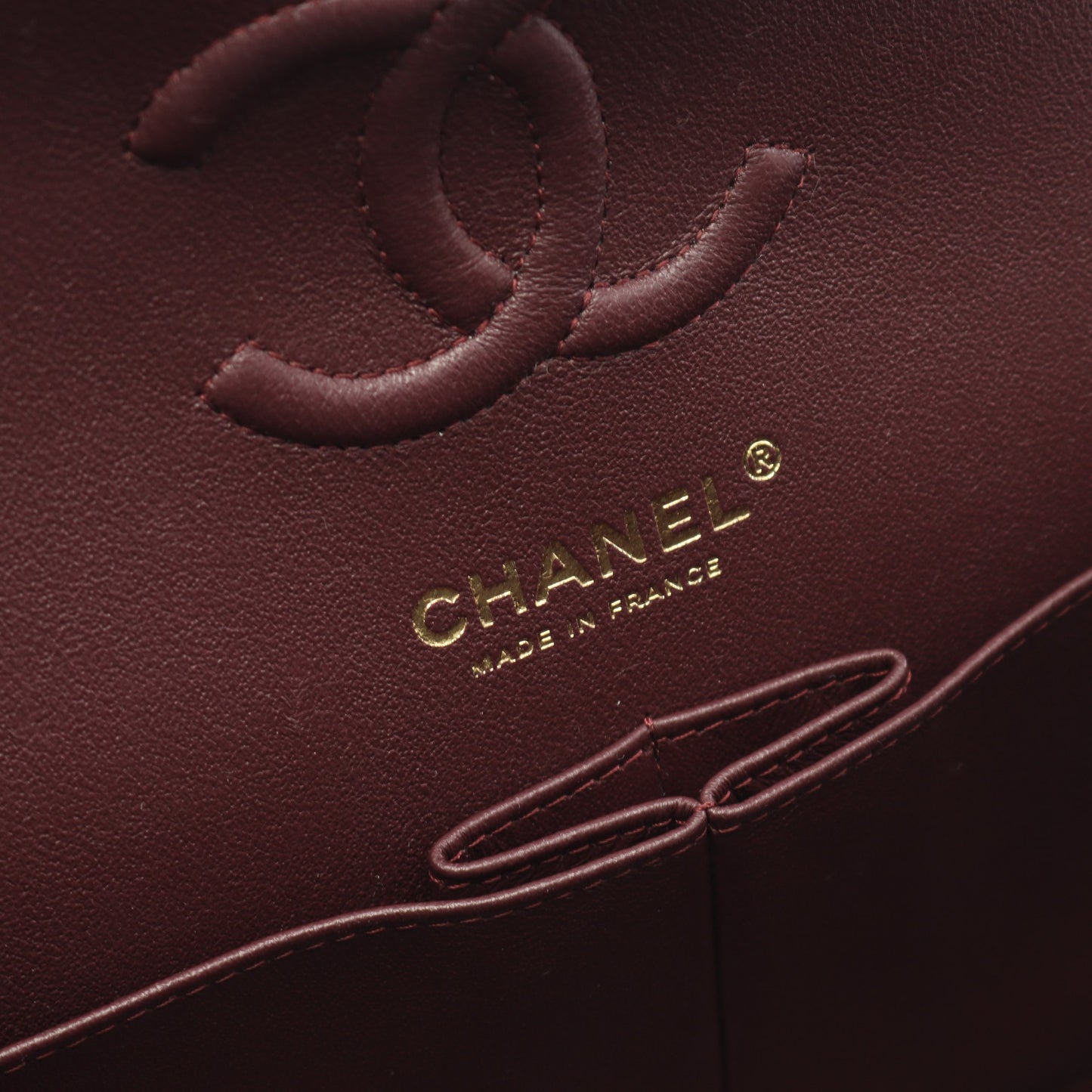 マトラッセ Wフラップ Wチェーンショルダーバッグ キャビアスキン ブラック ゴールド金具 シャネル バッグ CHANEL