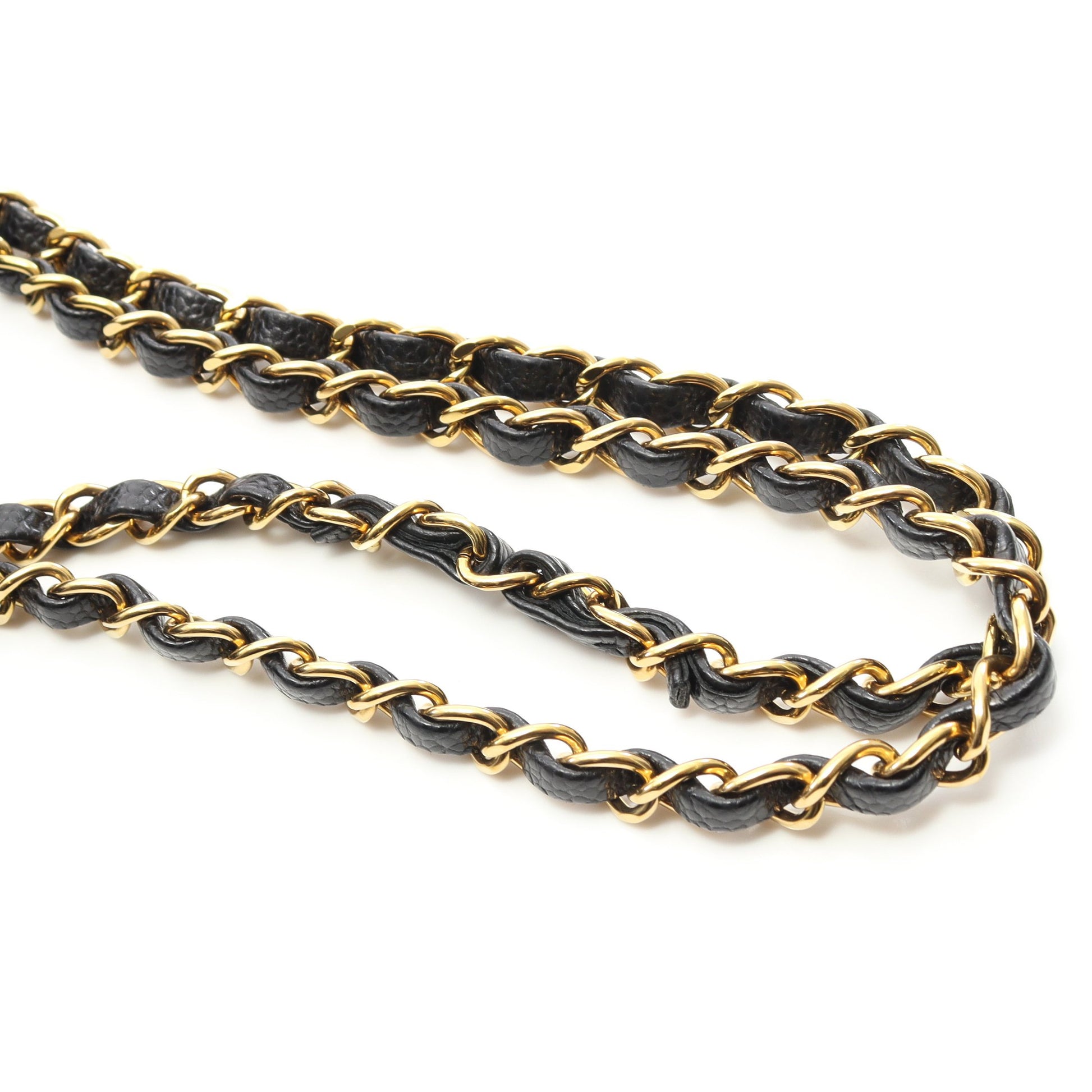 マトラッセ Wフラップ Wチェーンショルダーバッグ キャビアスキン ブラック ゴールド金具 シャネル バッグ CHANEL