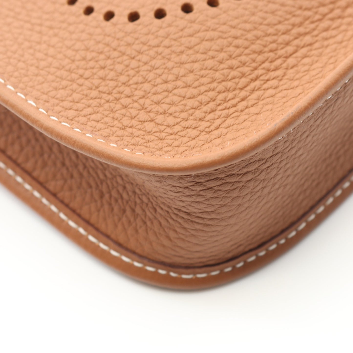 エヴリンTPM ゴールド ショルダーバッグ トリヨンクレマンス ライトブラウン シルバー金具 W刻印 エルメス バッグ HERMES