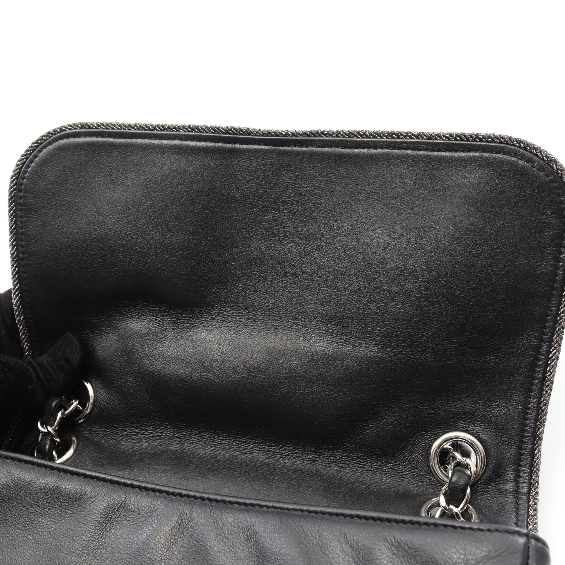 マトラッセ Wチェーンショルダーバッグ ラムスキン ブラック シルバー金具 シャネル バッグ CHANEL