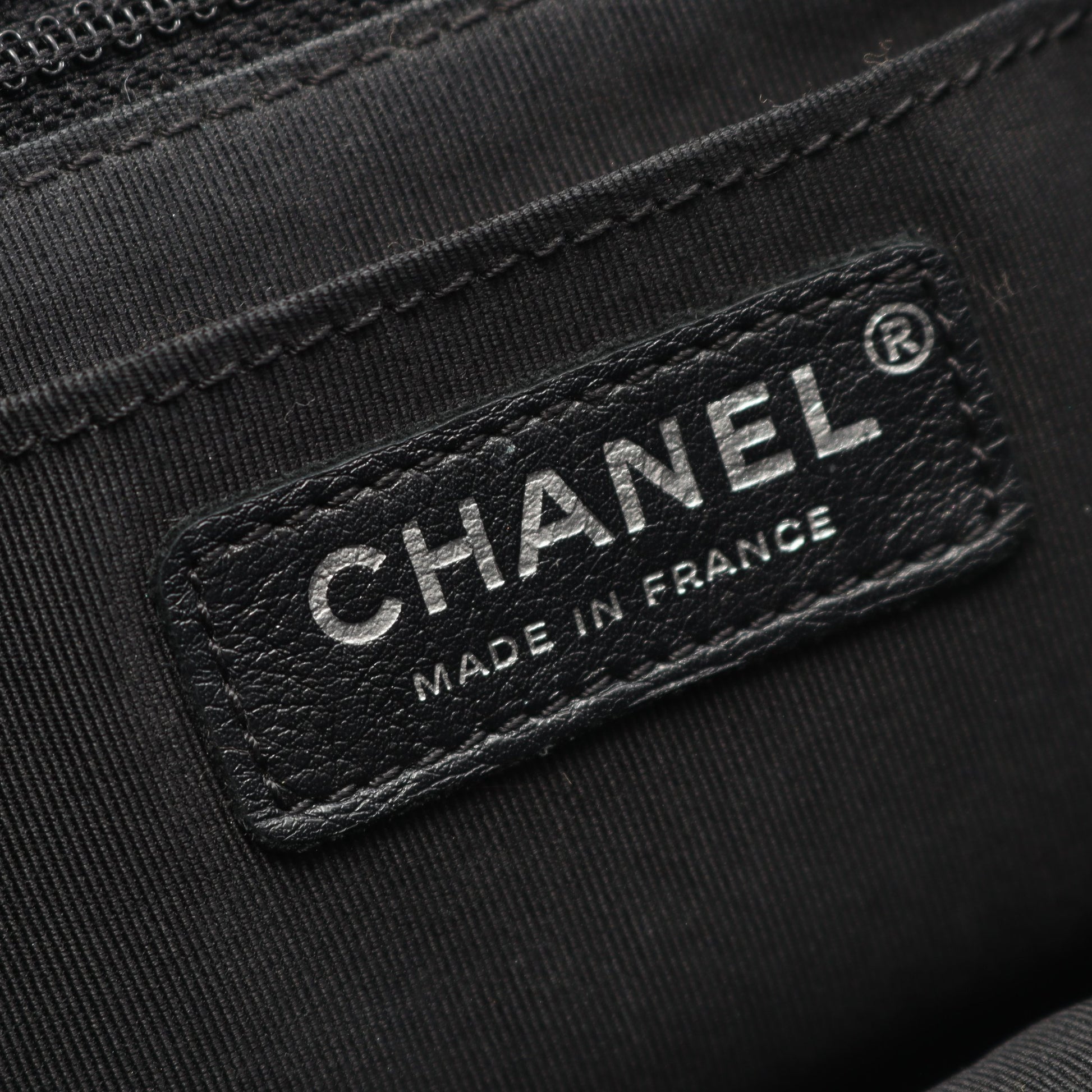 マトラッセ Wチェーンショルダーバッグ ラムスキン ブラック シルバー金具 シャネル バッグ CHANEL