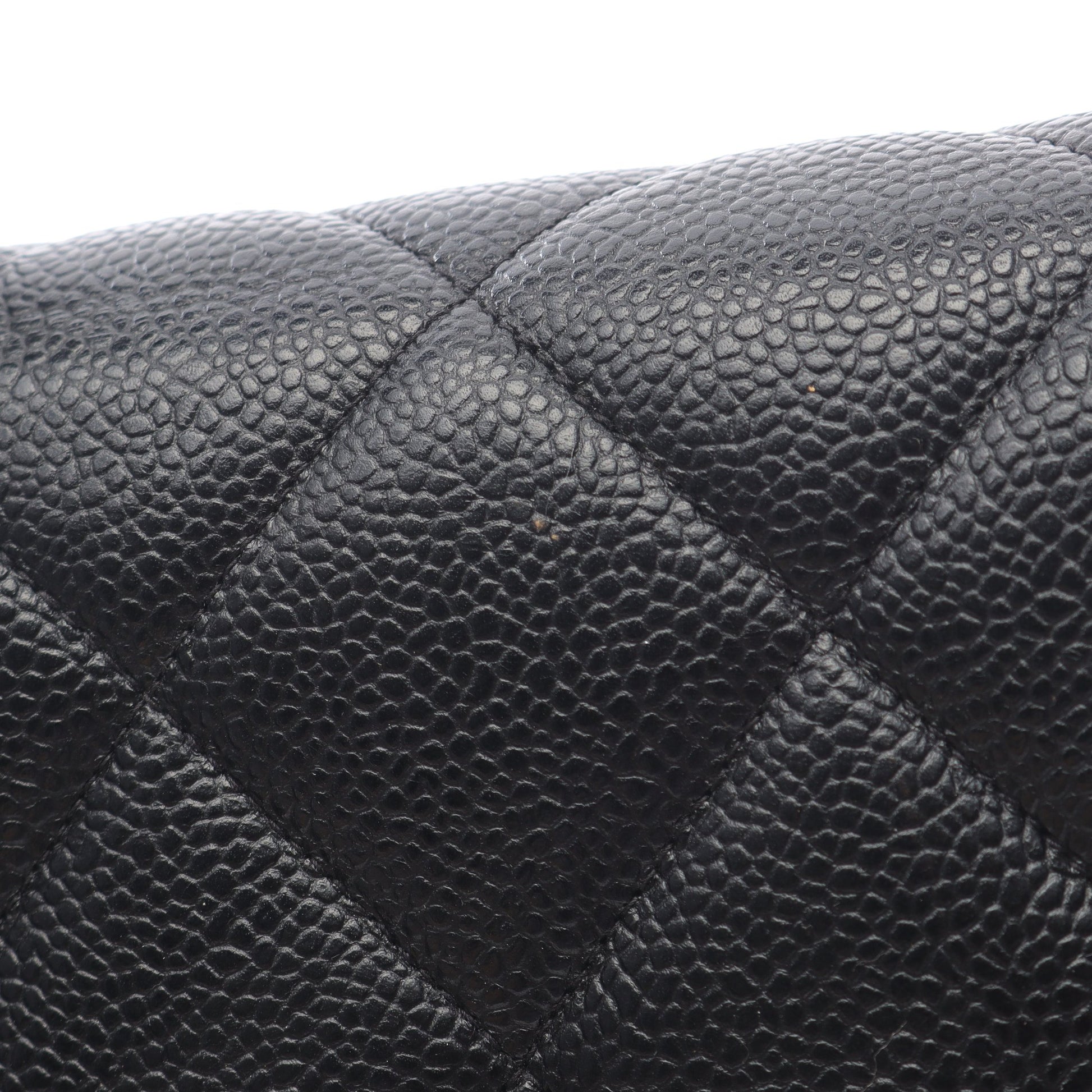 マトラッセ ハンドバッグ キャビアスキン ブラック ゴールド金具 シャネル バッグ CHANEL