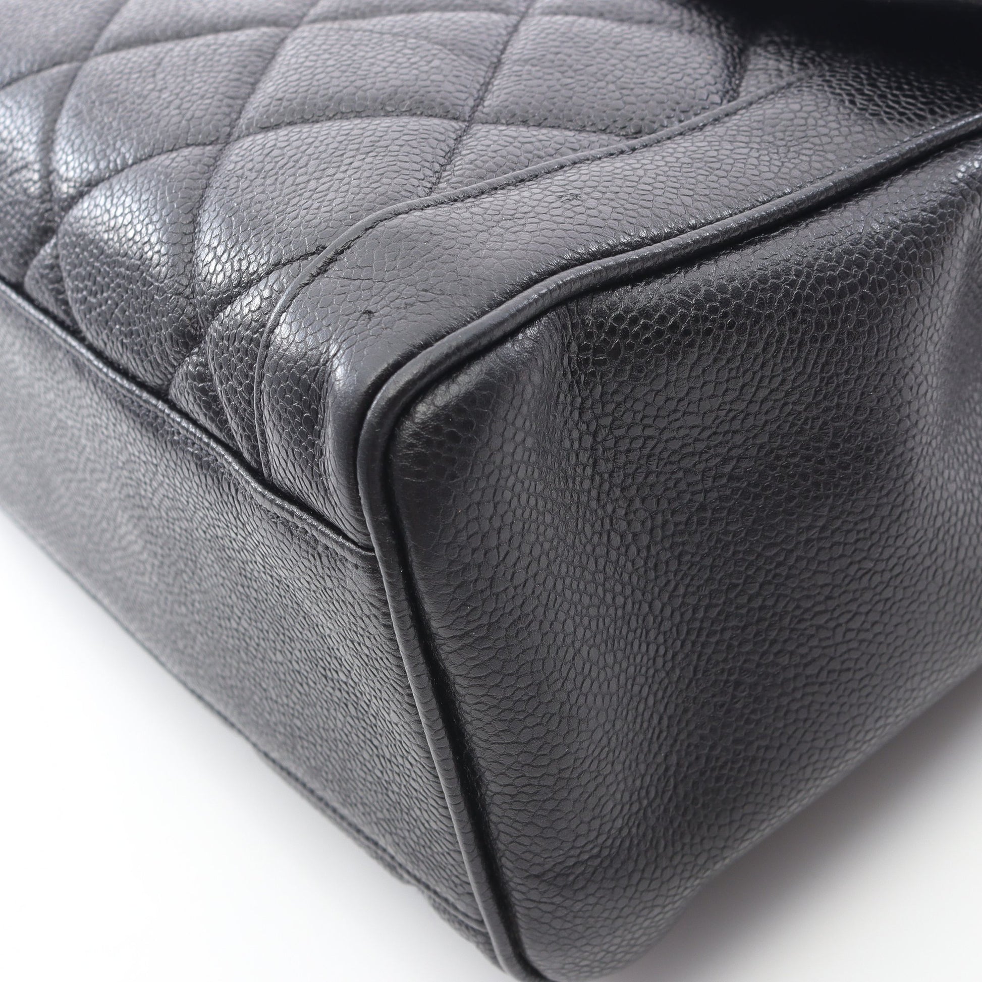 マトラッセ ハンドバッグ キャビアスキン ブラック ゴールド金具 シャネル バッグ CHANEL
