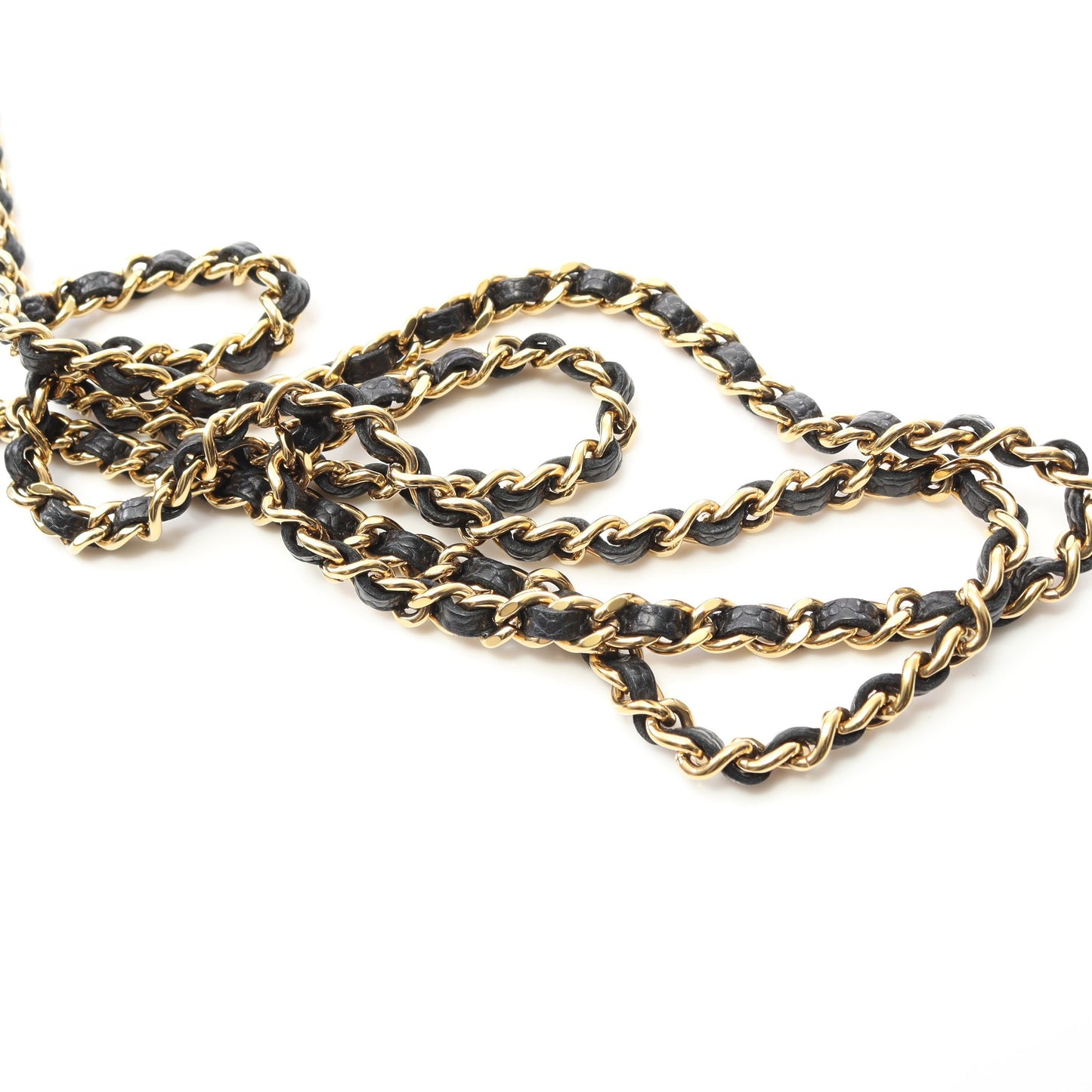マトラッセ チェーンウォレット キャビアスキン ブラック ゴールド金具 シャネル バッグ CHANEL