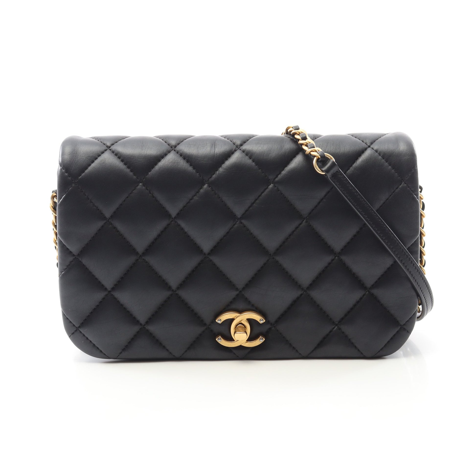マトラッセ クラシック フルフラップ チェーンショルダーバッグ レザー ブラック ゴールド金具 シャネル バッグ CHANEL