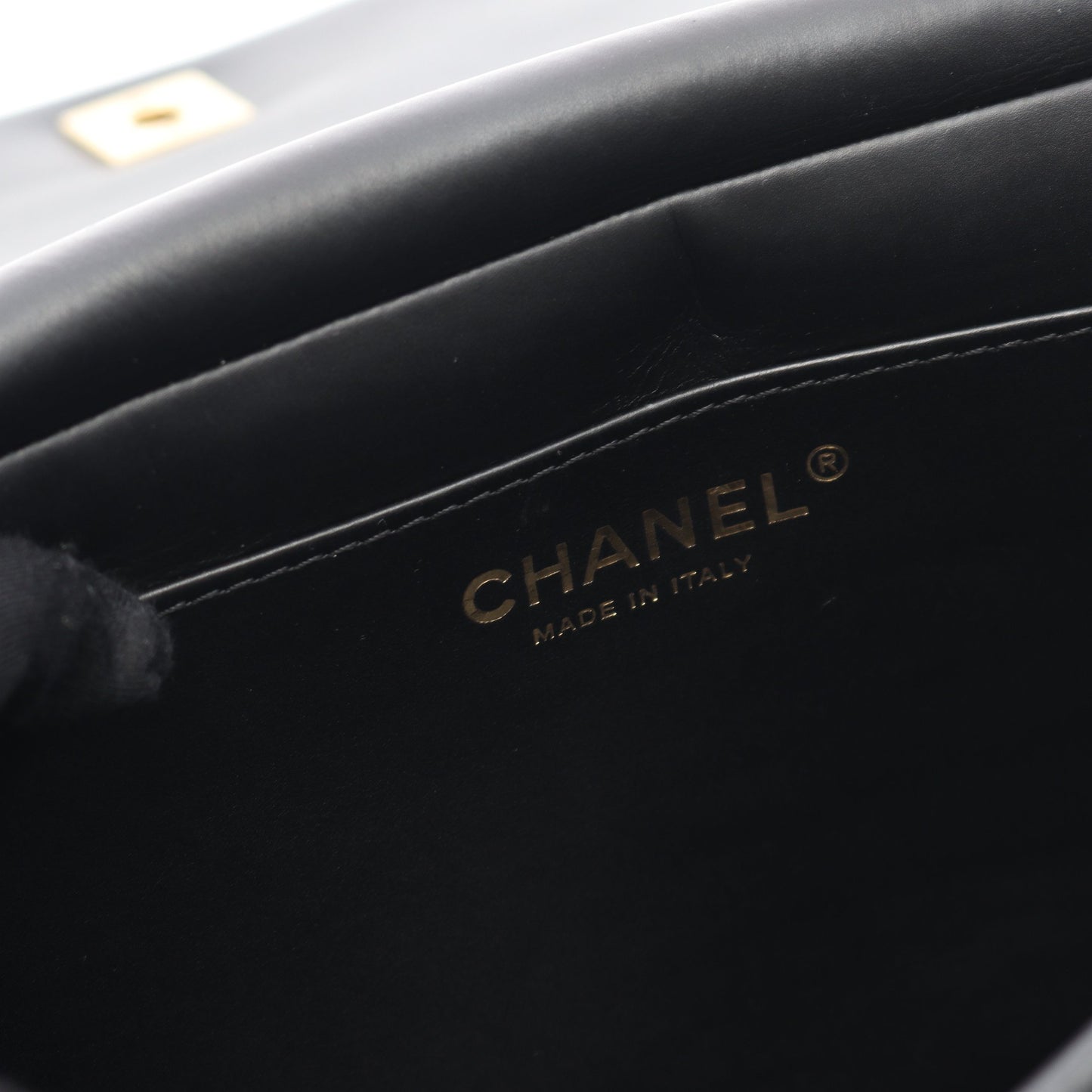 マトラッセ クラシック フルフラップ チェーンショルダーバッグ レザー ブラック ゴールド金具 シャネル バッグ CHANEL