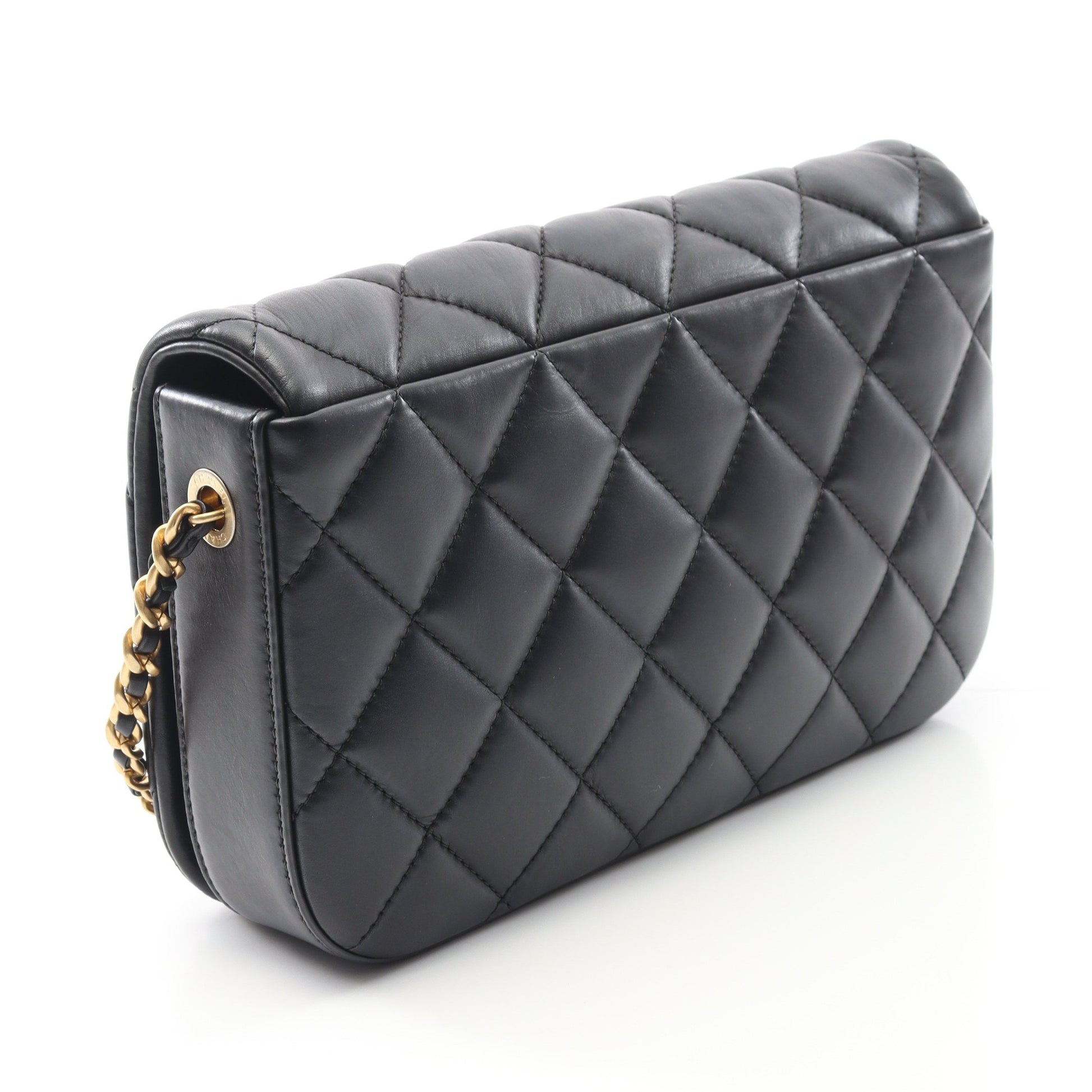マトラッセ クラシック フルフラップ チェーンショルダーバッグ レザー ブラック ゴールド金具 シャネル バッグ CHANEL