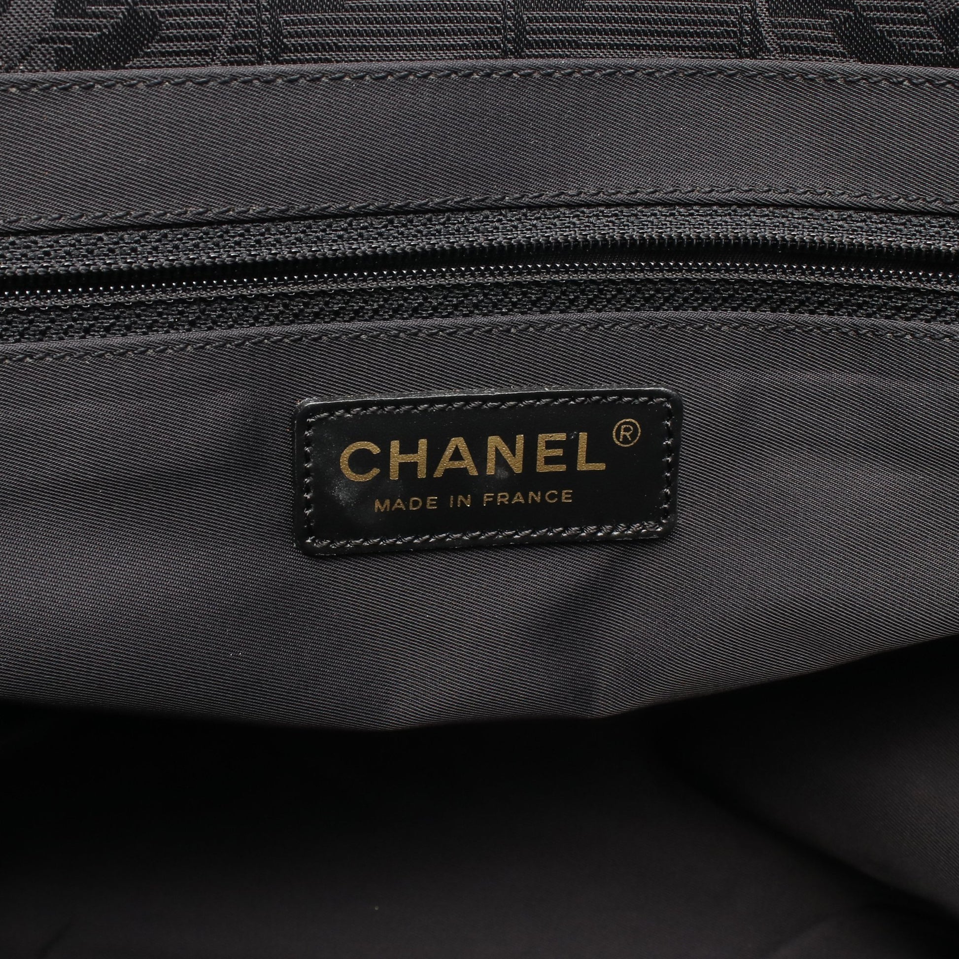 ニュートラベルラインMM ハンドバッグ トートバッグ ナイロンキャンバス レザー ブラック ゴールド金具 シャネル バッグ CHANEL
