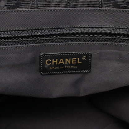 ニュートラベルラインMM ハンドバッグ トートバッグ ナイロンキャンバス レザー ブラック ゴールド金具 シャネル バッグ CHANEL