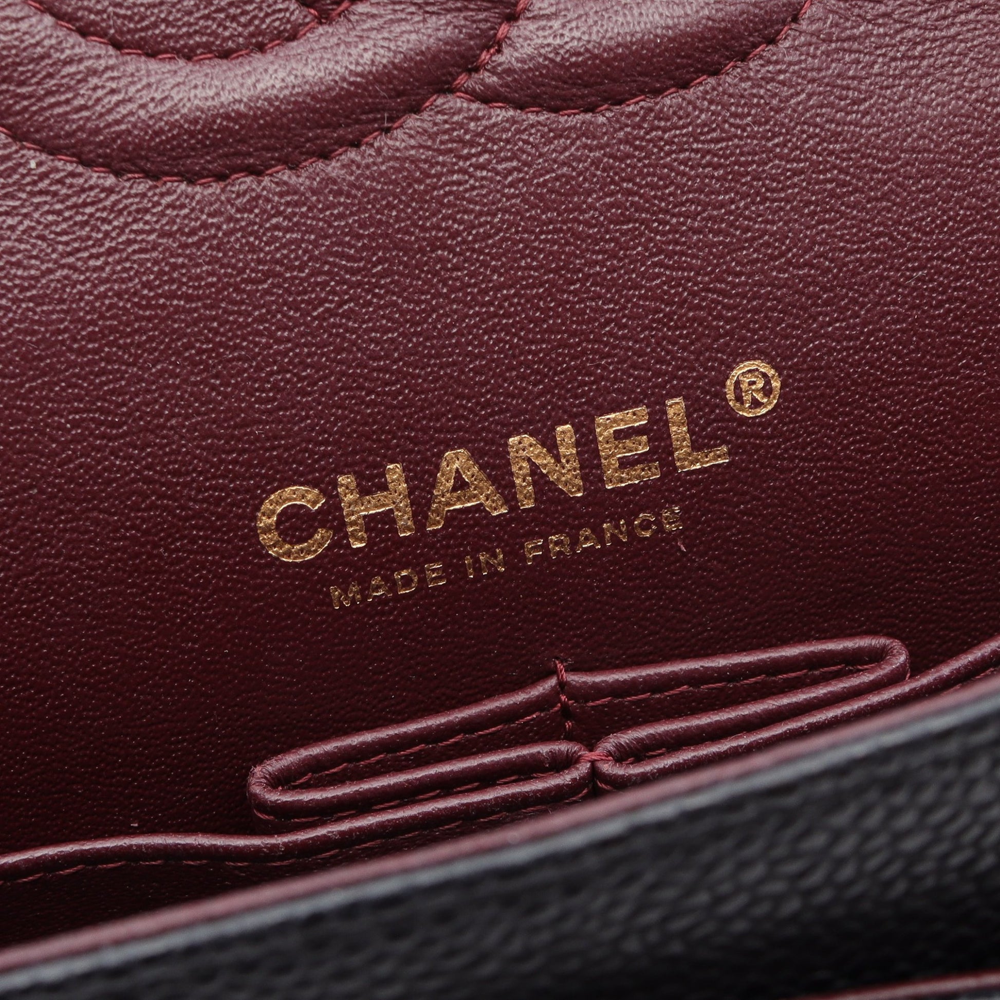 マトラッセ Wフラップ Wチェーンショルダーバッグ キャビアスキン ブラック ゴールド金具 シャネル バッグ CHANEL