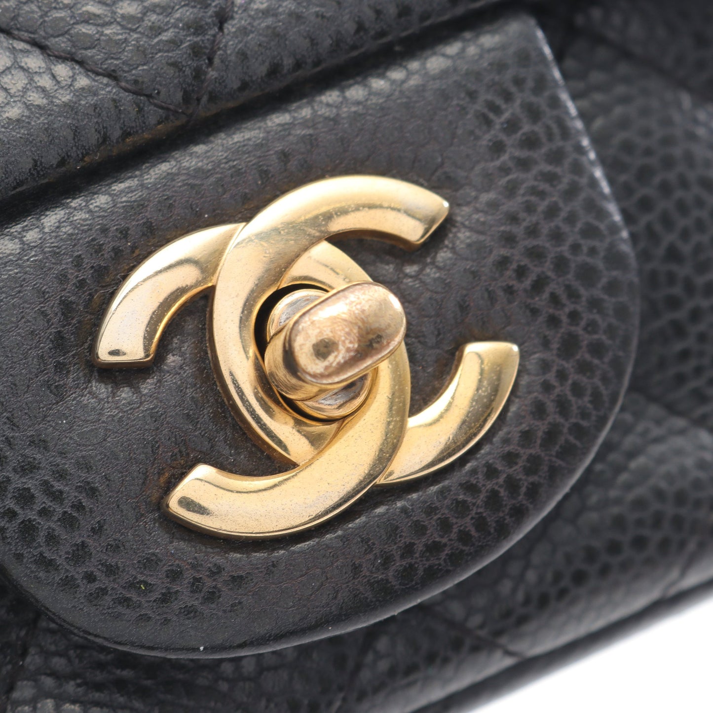 ミニマトラッセ チェーンショルダーバッグ キャビアスキン ブラック ゴールド金具 シャネル バッグ CHANEL